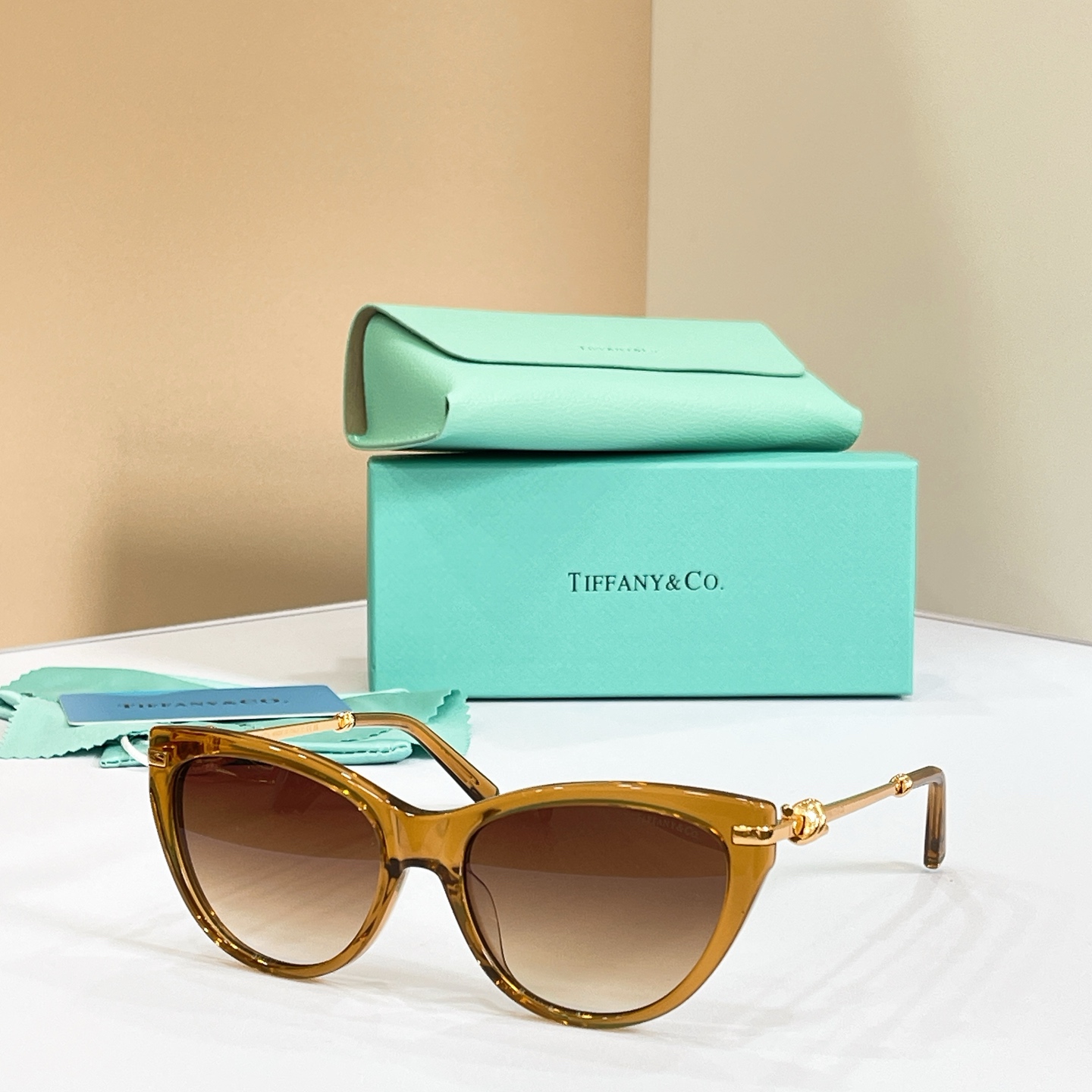 TIFFANY&Co.✨✨✨MODEL：TF4253✨✨✨ SIZE：56口18-145✨✨✨