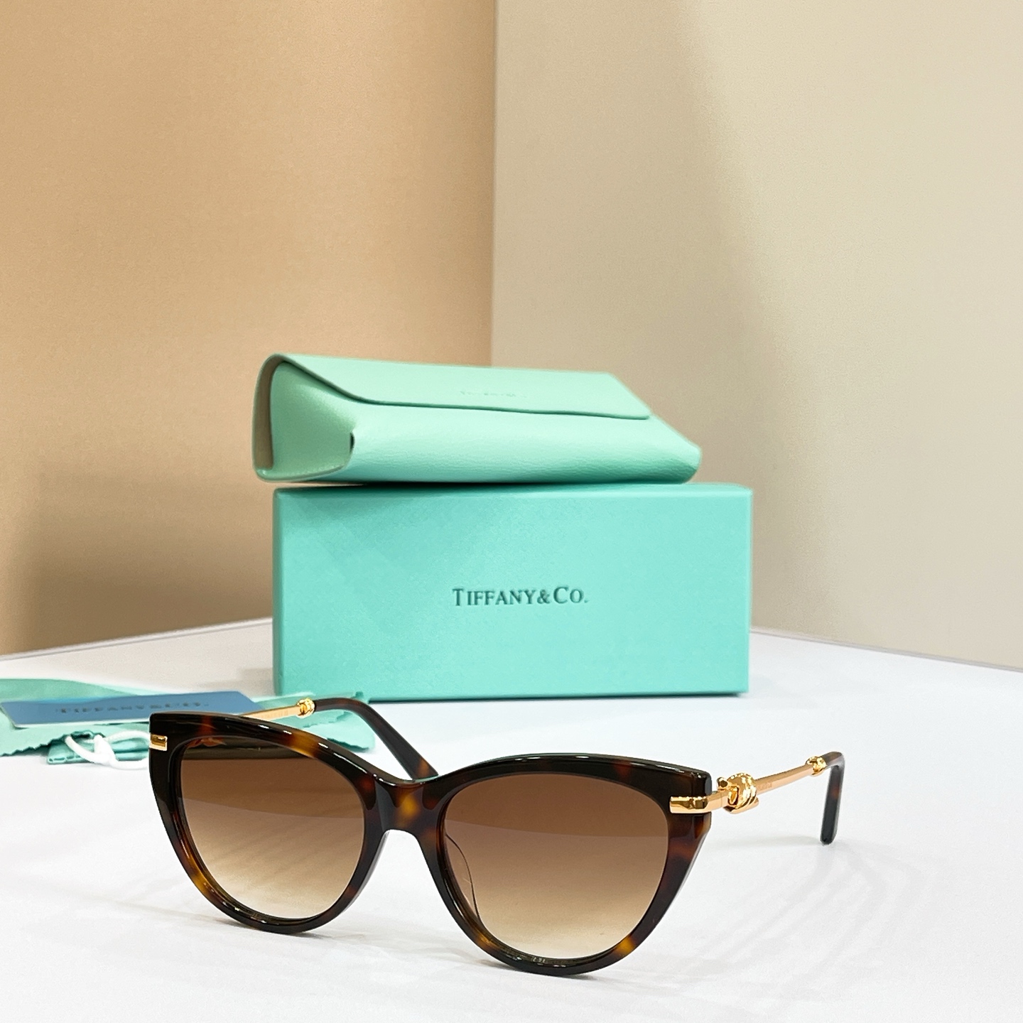TIFFANY&Co.✨✨✨MODEL：TF4253✨✨✨ SIZE：56口18-145✨✨✨