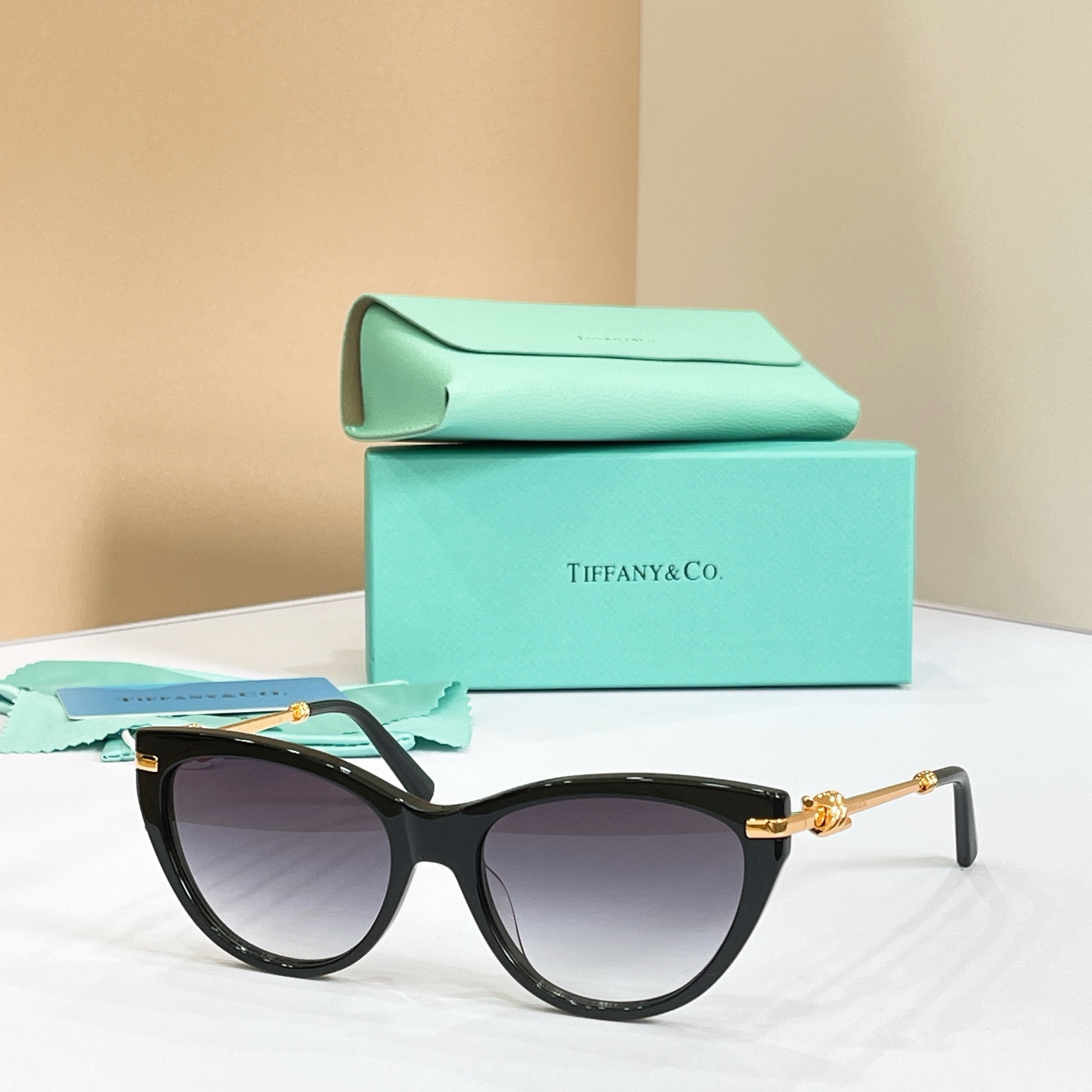 TIFFANY&Co.✨✨✨MODEL：TF4253✨✨✨ SIZE：56口18-145✨✨✨