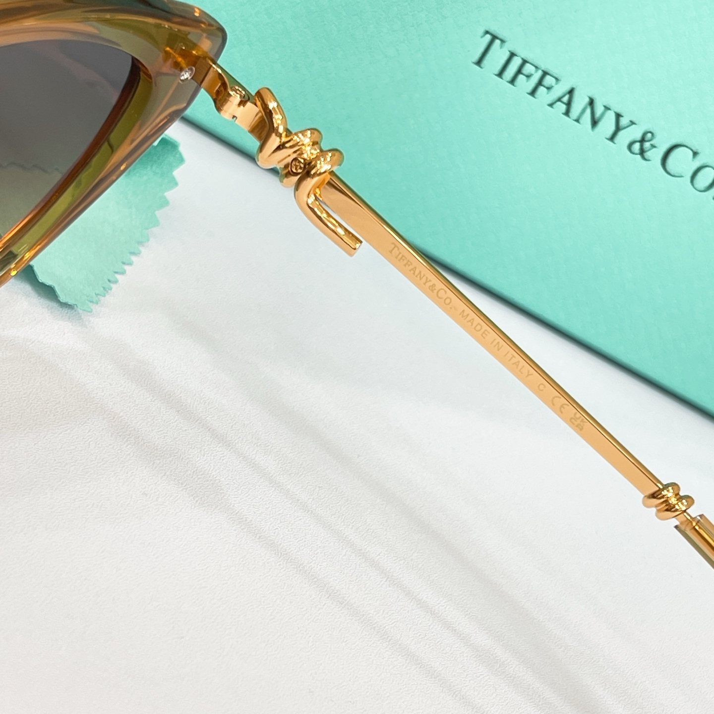TIFFANY&Co.✨✨✨MODEL：TF4253✨✨✨ SIZE：56口18-145✨✨✨