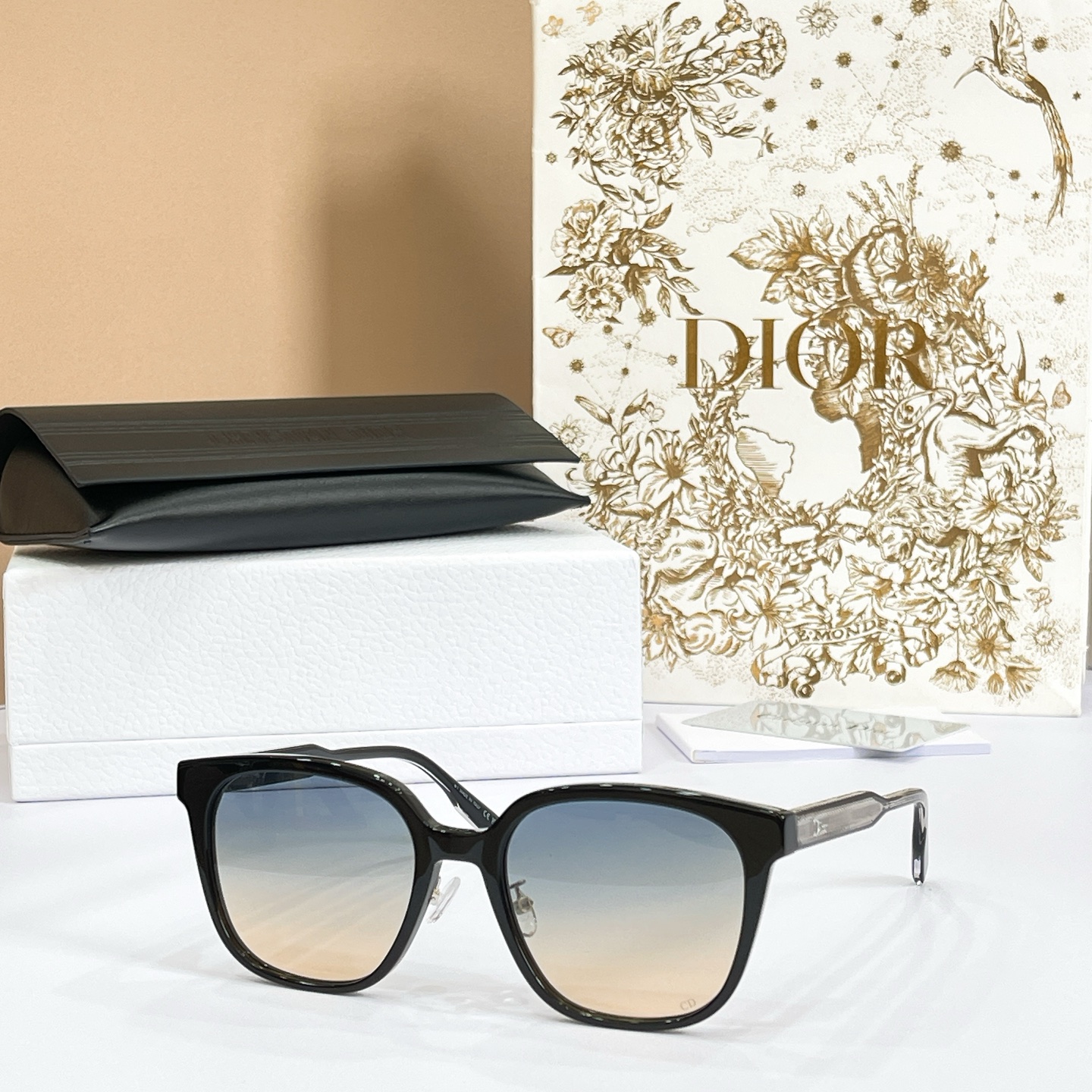 DIO*🌟🌟🌟christian Dior Ribbon S2F🌟🌟🌟SIZE：56口20-150🌟🌟