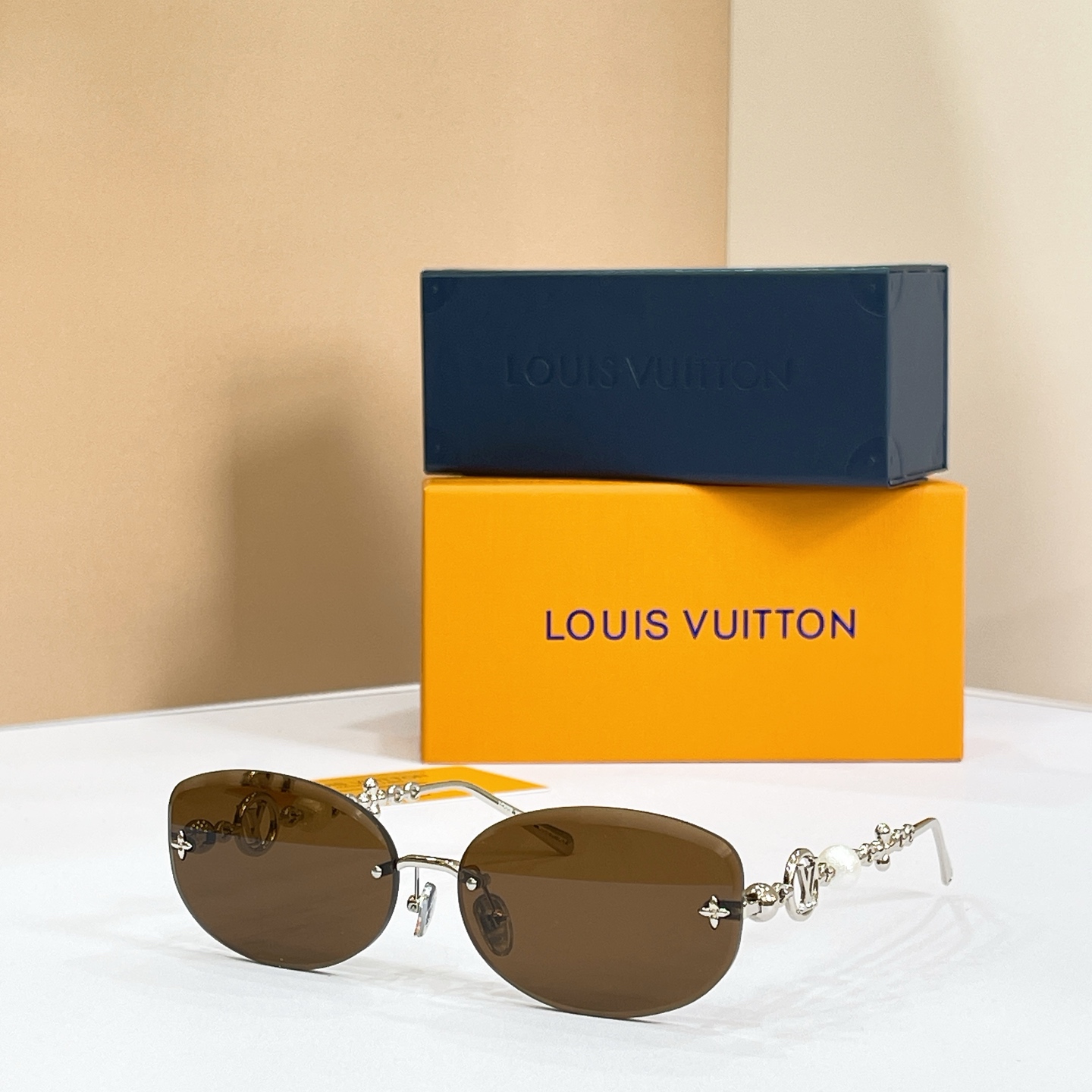 LOUIS VUITTO*✨✨✨MODEL：Z3166U✨✨✨ SIZE：64口16-140✨✨✨