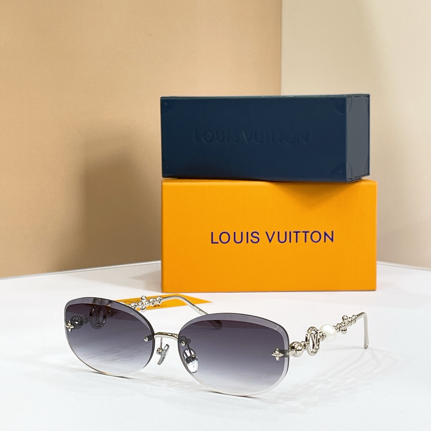 LOUIS VUITTO*✨✨✨MODEL：Z3166U✨✨✨ SIZE：64口16-140✨✨✨