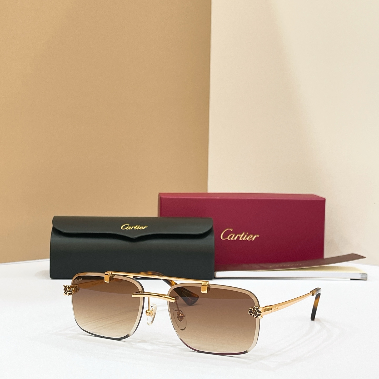 Cartie*✨✨✨MODEL：CT0185O✨✨✨SIZE: 142✨✨✨