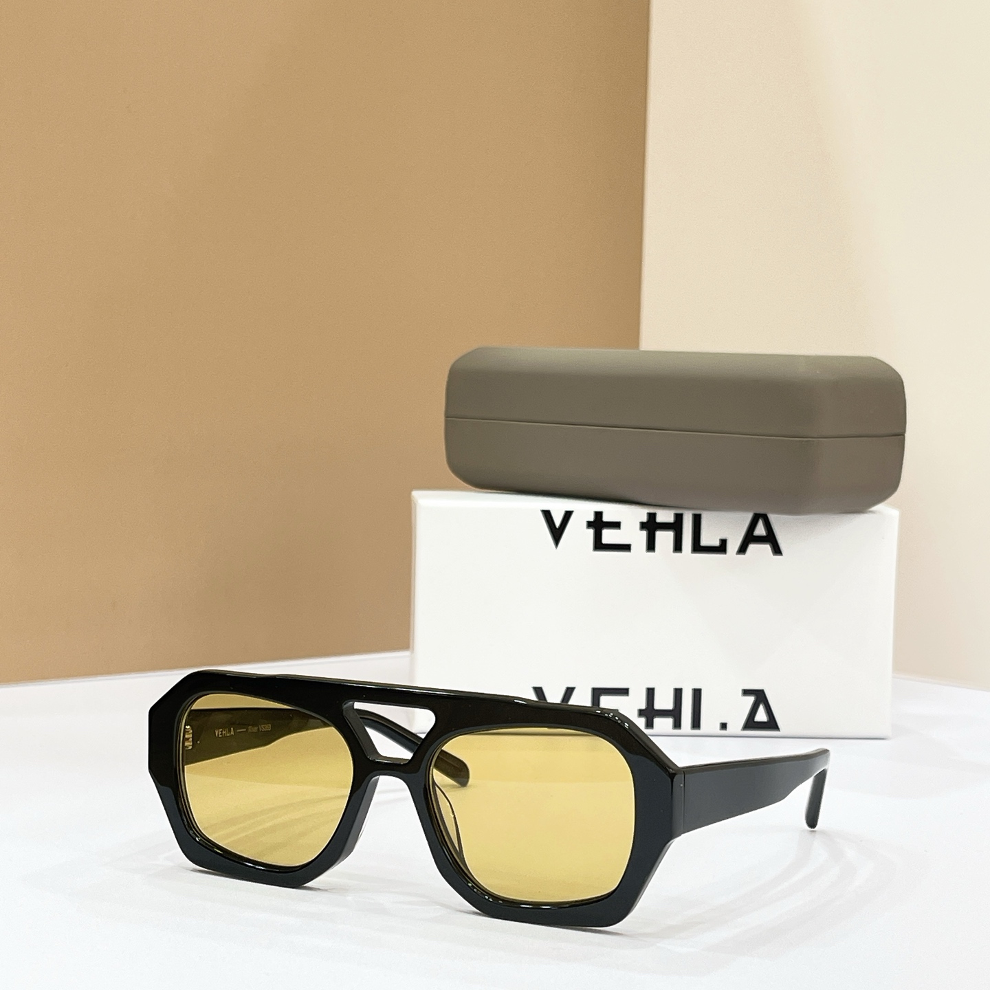 VEHLA🌟🌟🌟MODEL：River🌟🌟🌟SIZE：53口17-140🌟🌟🌟配送盒子～～