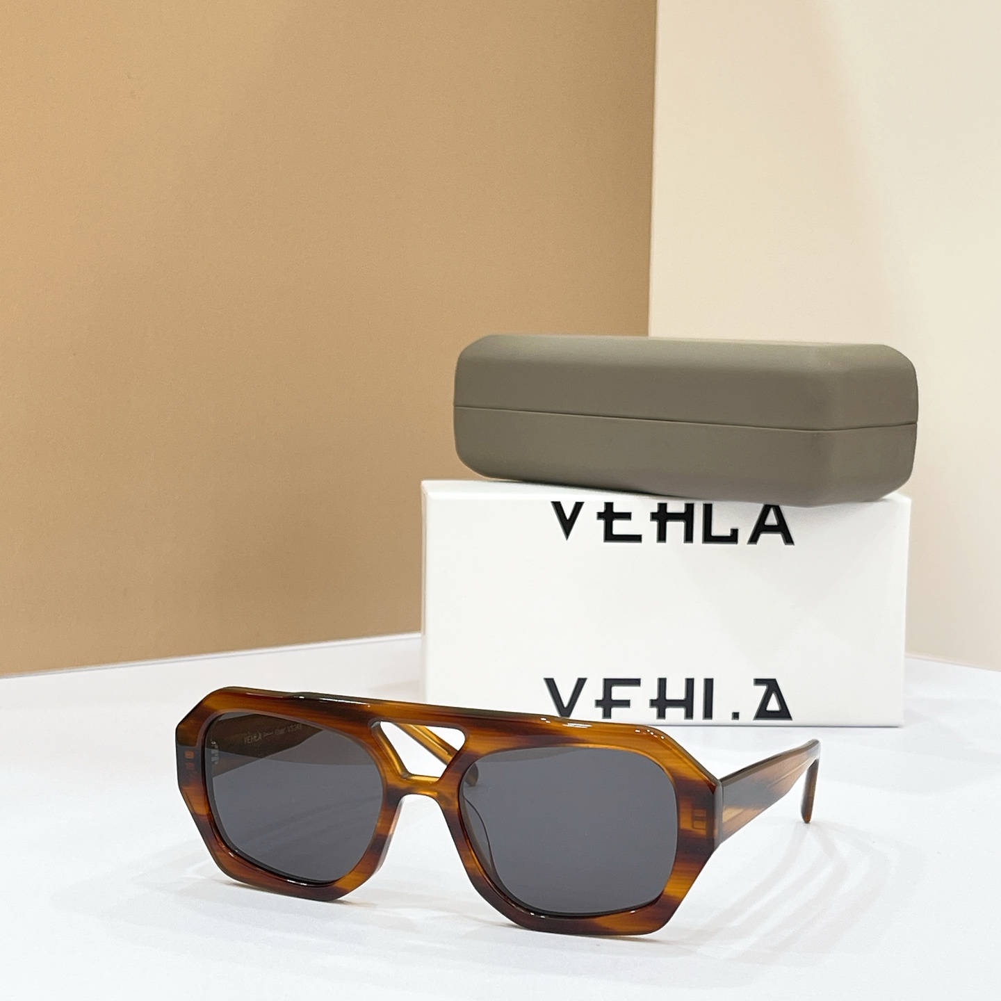VEHLA🌟🌟🌟MODEL：River🌟🌟🌟SIZE：53口17-140🌟🌟🌟配送盒子～～