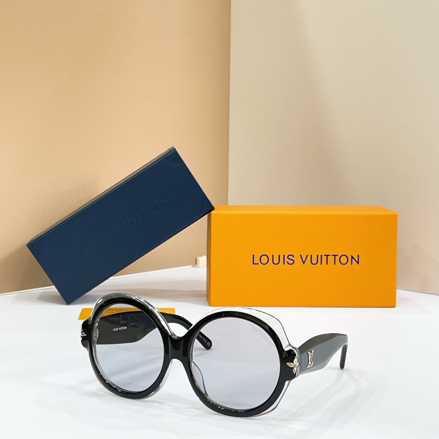 LOUIS VUITTO*✨✨✨MODEL：Z3325U✨✨✨ SIZE：57口17-140✨✨✨