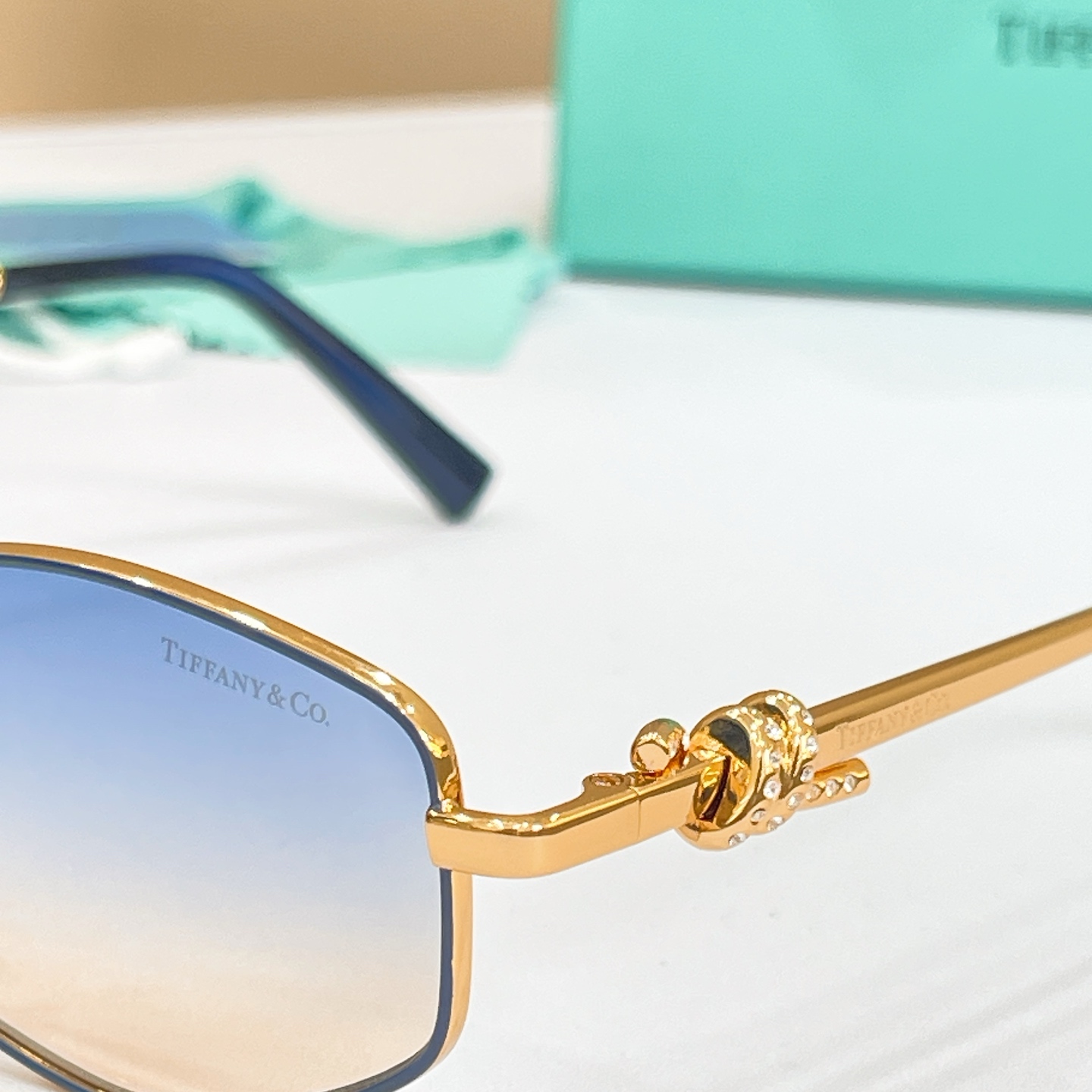 TIFFANY&Co.✨✨✨MODEL：TF2398D✨✨✨ SIZE：57口17-145✨✨✨
