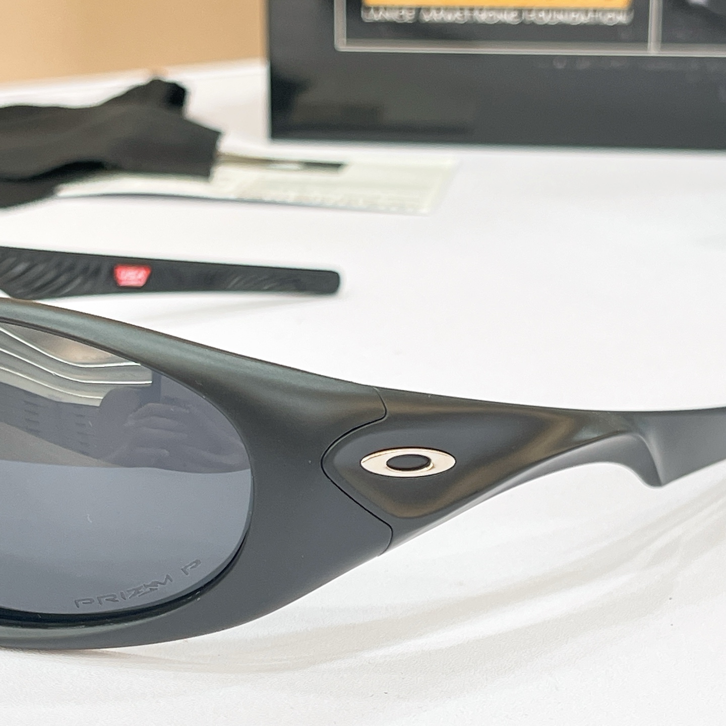 OAKLE*🍂🍂🍂MODEL：9528🍂🍂🍂SIZE:60口18-130🍂🍂🍂偏光镜片～～