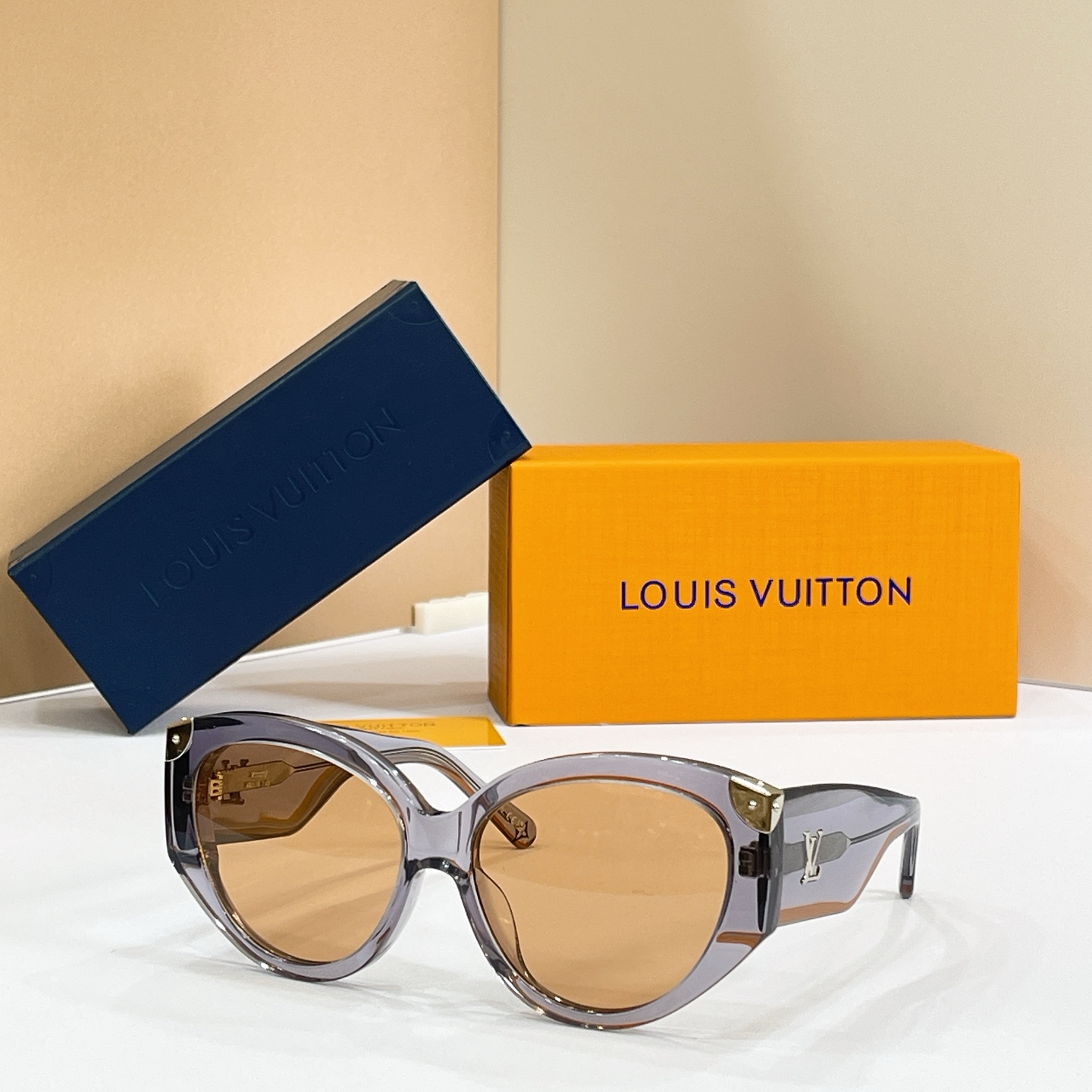 LOUIS VUITTO*✨✨✨MODEL：Z3340W✨✨✨ SIZE：60口16-140✨✨✨