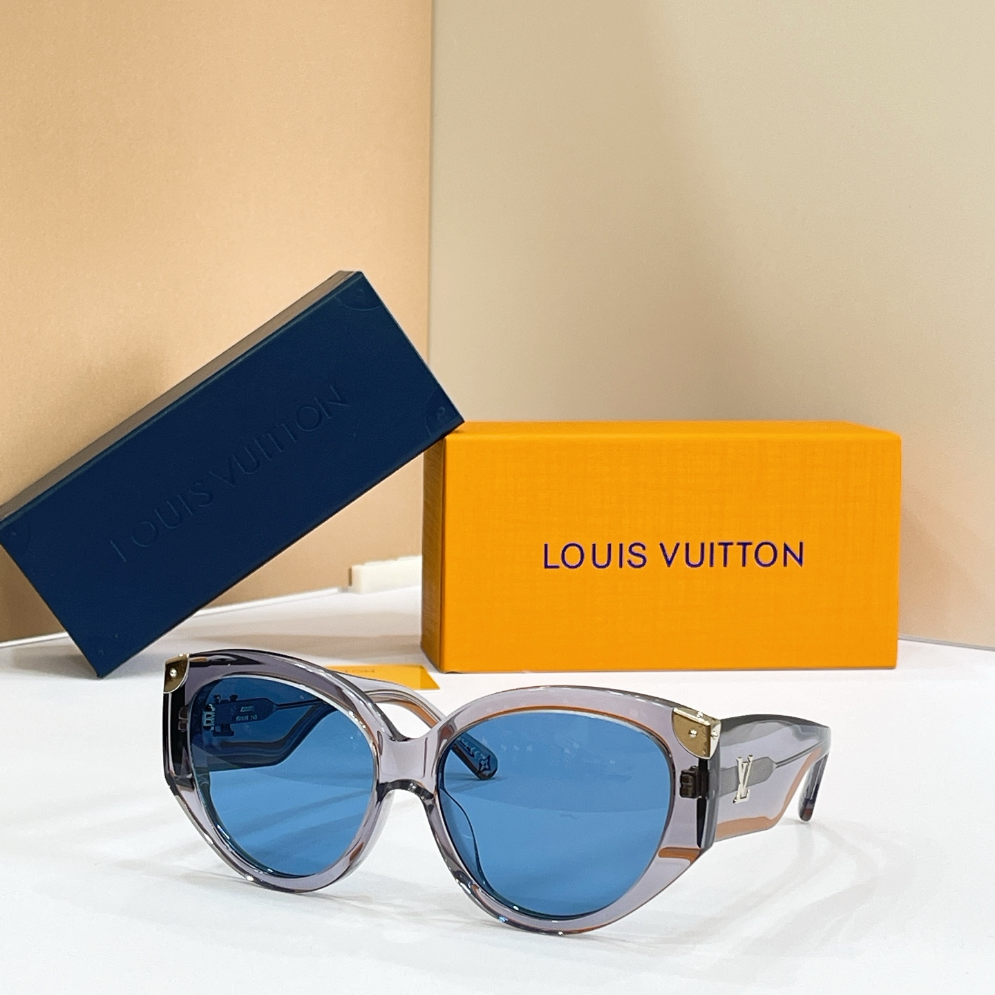LOUIS VUITTO*✨✨✨MODEL：Z3340W✨✨✨ SIZE：60口16-140✨✨✨