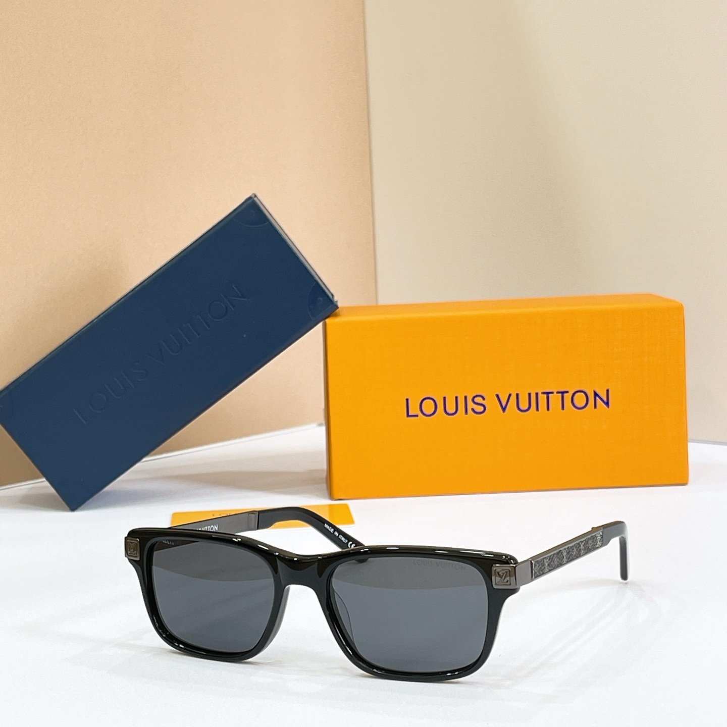 LOUIS VUITTO*✨✨✨MODEL：Z3273U✨✨✨ SIZE：55口19-145✨✨✨
