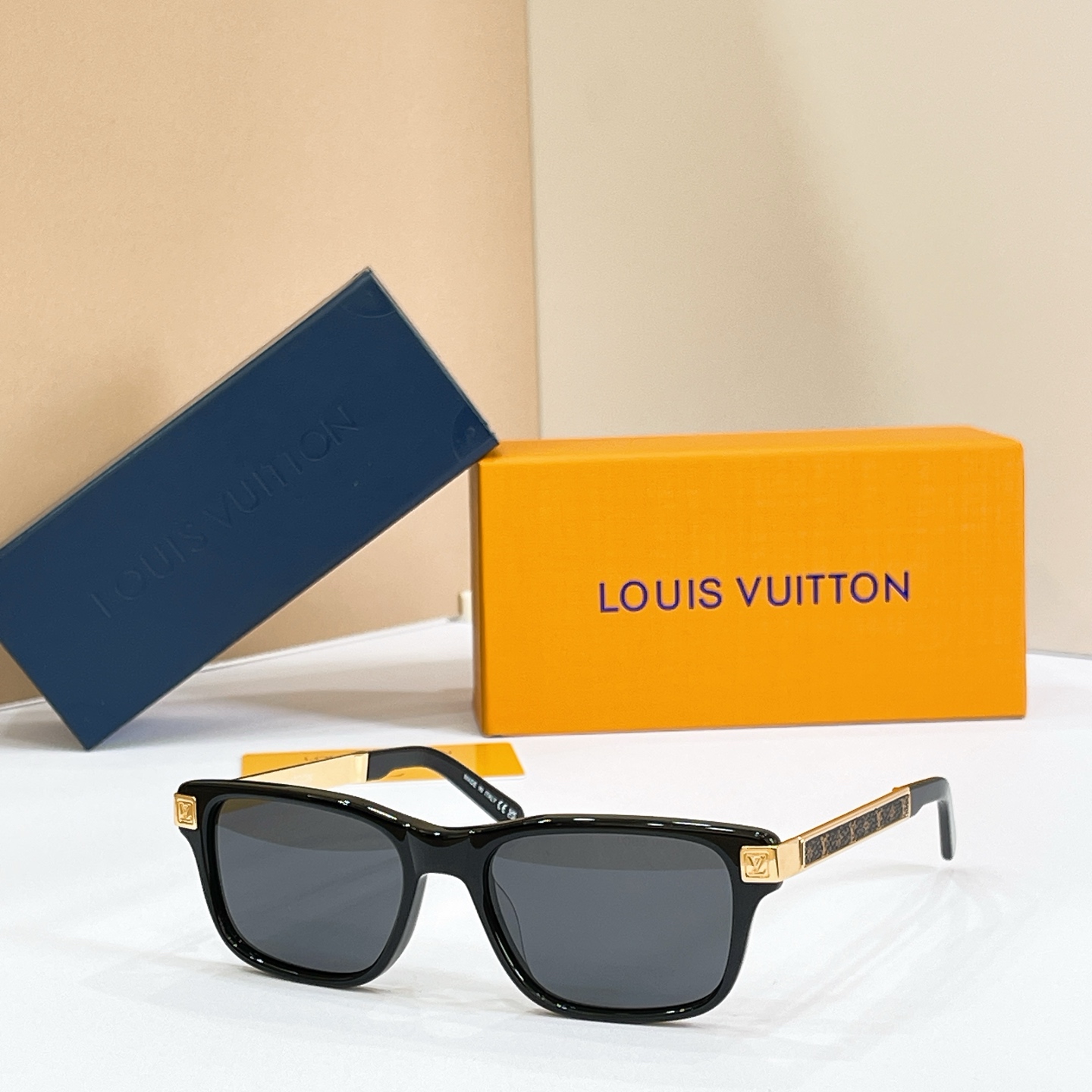 LOUIS VUITTO*✨✨✨MODEL：Z3273U✨✨✨ SIZE：55口19-145✨✨✨