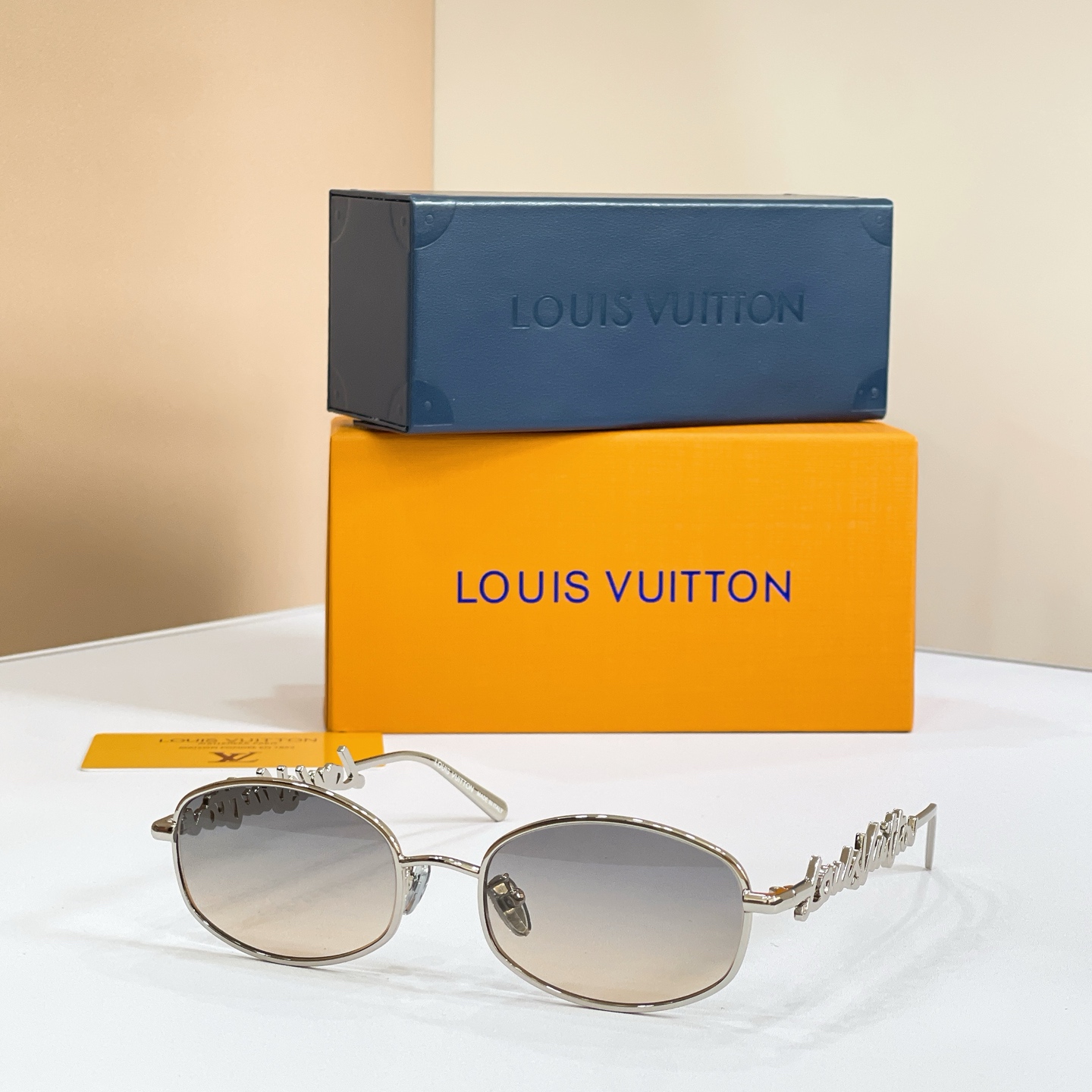 LOUIS VUITTO*✨✨✨MODEL：Z317U✨✨✨ SIZE：56口20-145✨✨✨