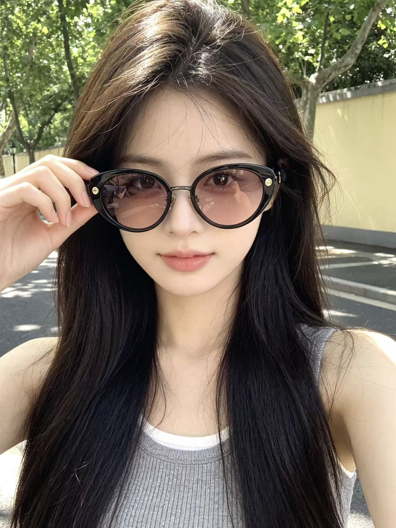 CHANEL Sunglasses