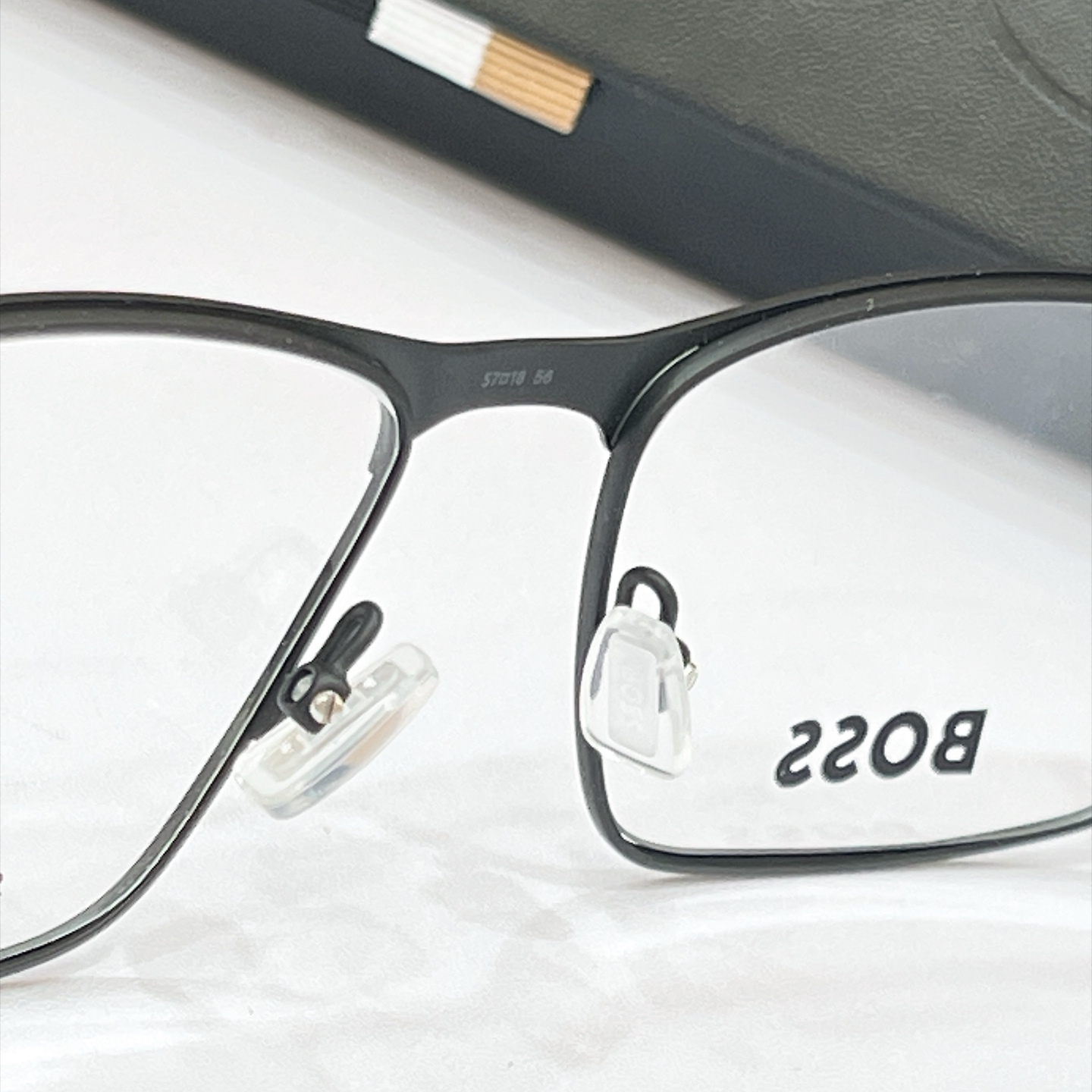 BOSS✨✨✨MODEL: Boss 1829✨✨✨SIZE：150✨✨✨原装货品～～