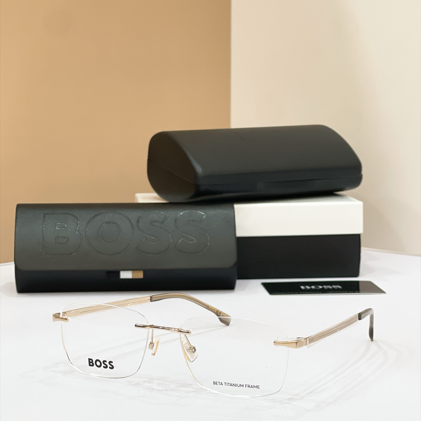 BOSS✨✨✨MODEL: Boss 1873✨✨✨SIZE：150✨✨✨钛～～原装货品～～