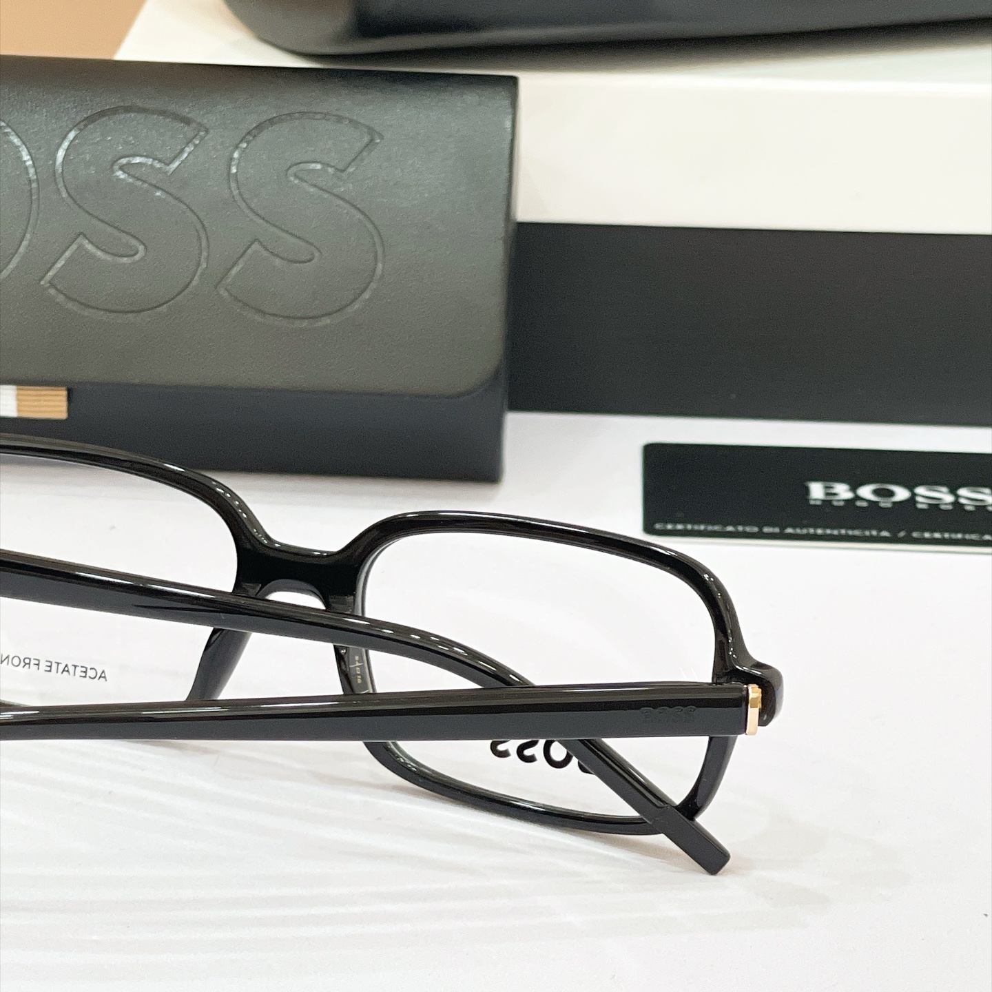 BOSS✨✨✨MODEL: Boss 2019✨✨✨SIZE：140✨✨✨原装货品～～