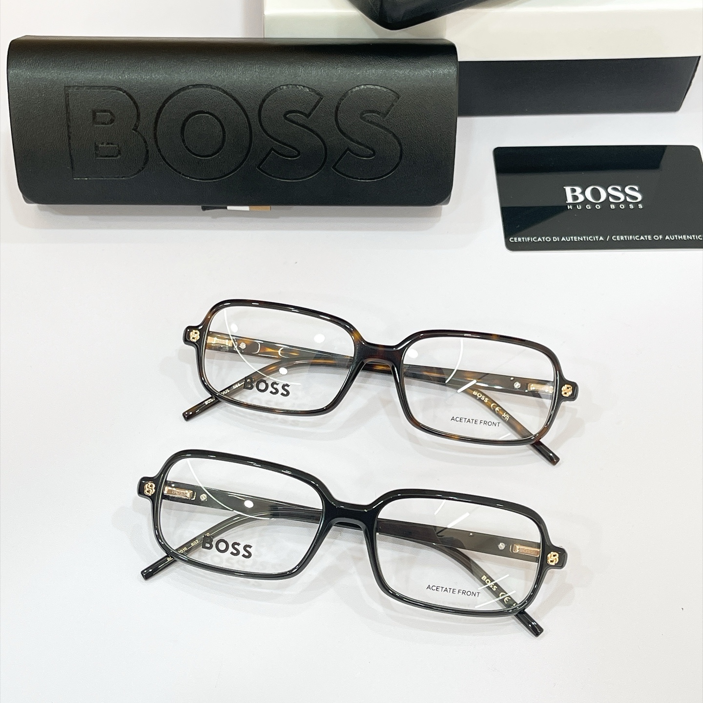 BOSS✨✨✨MODEL: Boss 2019✨✨✨SIZE：140✨✨✨原装货品～～