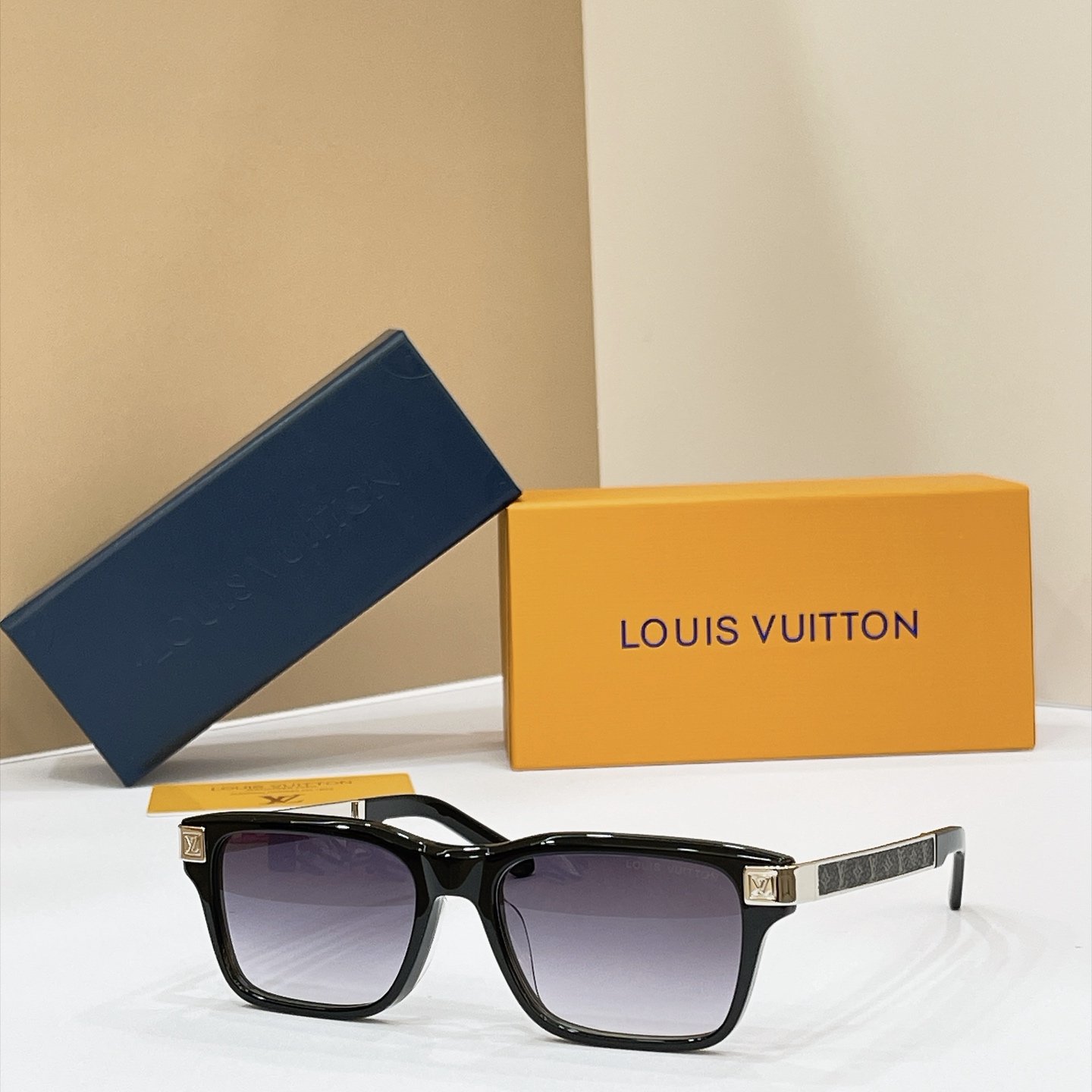LOUIS VUITTO*✨✨✨MODEL：Z3259U Z3301U Z3302U Z3303U Z3304U Z33