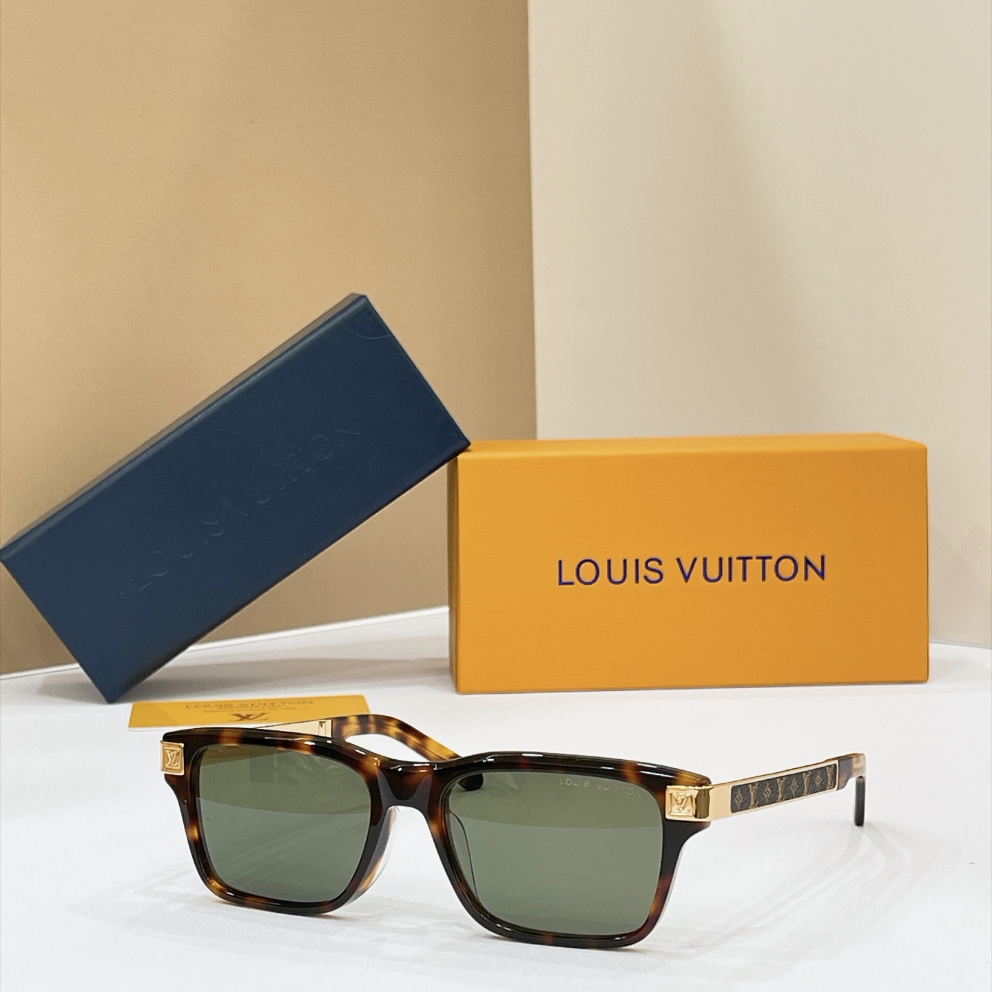 LOUIS VUITTO*✨✨✨MODEL：Z3259U Z3301U Z3302U Z3303U Z3304U Z33