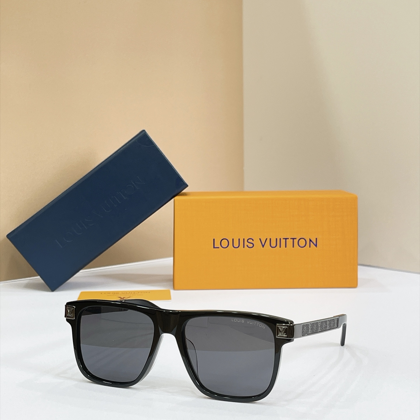 LOUIS VUITTO*✨✨✨MODEL：Z3300U Z3315U Z3316U Z3313U Z3310U Z33