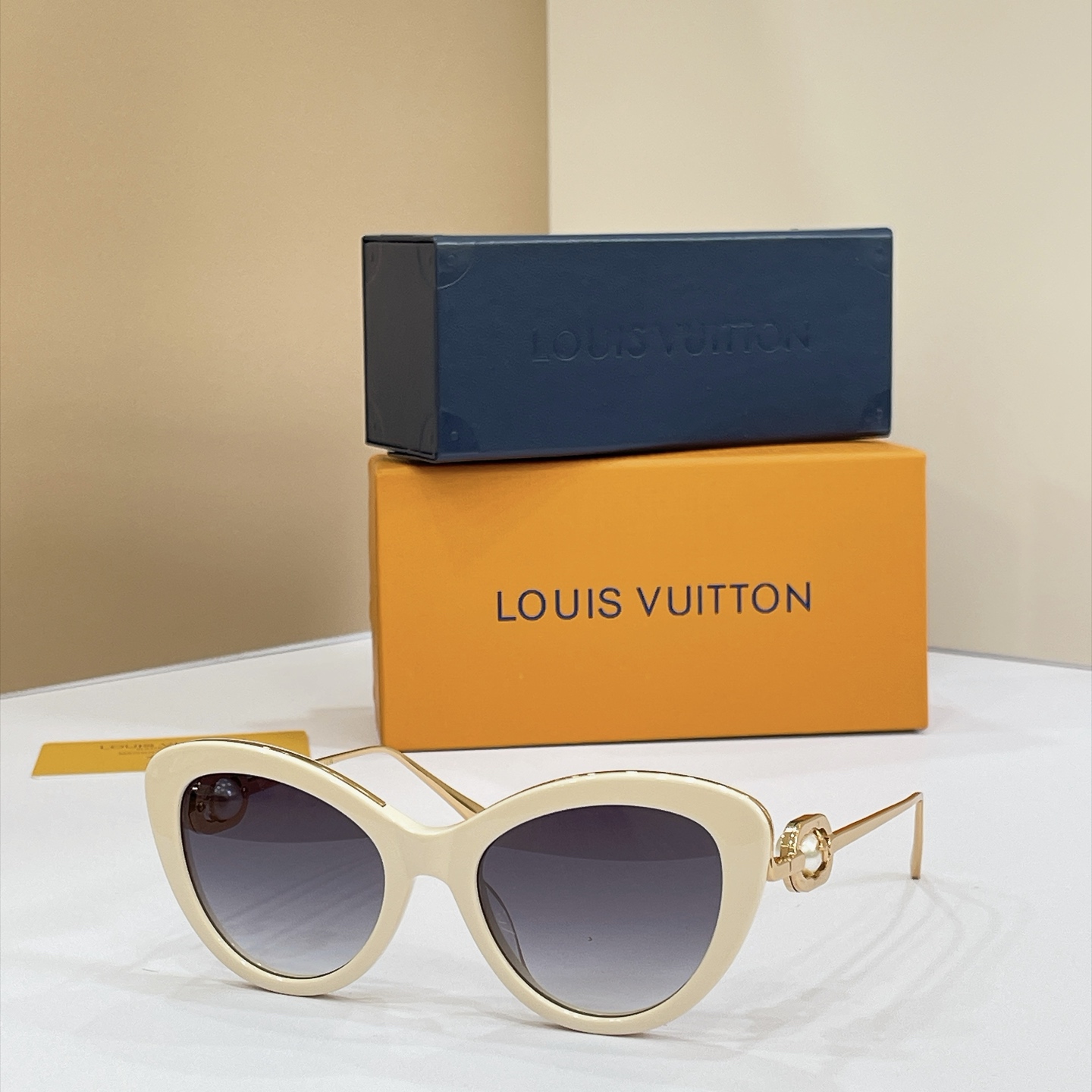LOUIS VUITTO*✨✨✨MODEL：Z1931E✨✨✨ SIZE：54口20-145✨✨✨