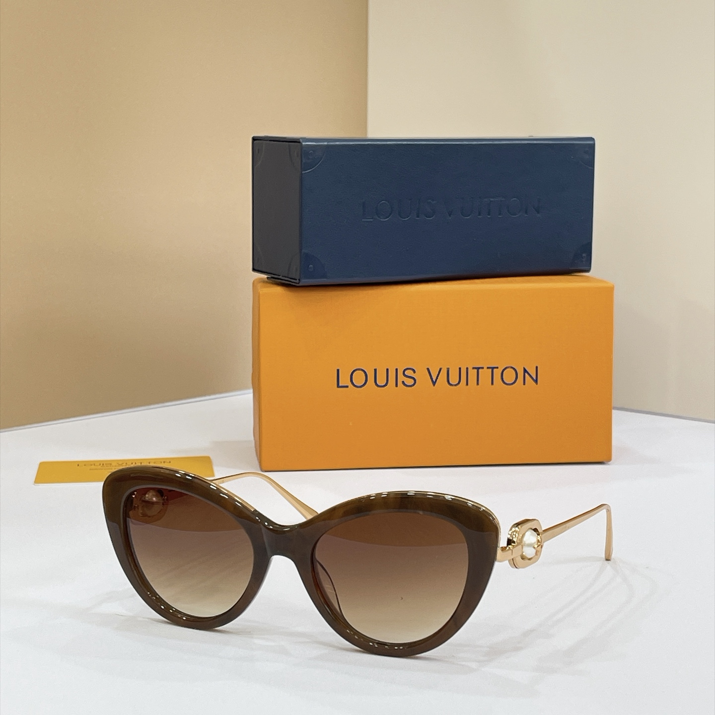 LOUIS VUITTO*✨✨✨MODEL：Z1931E✨✨✨ SIZE：54口20-145✨✨✨