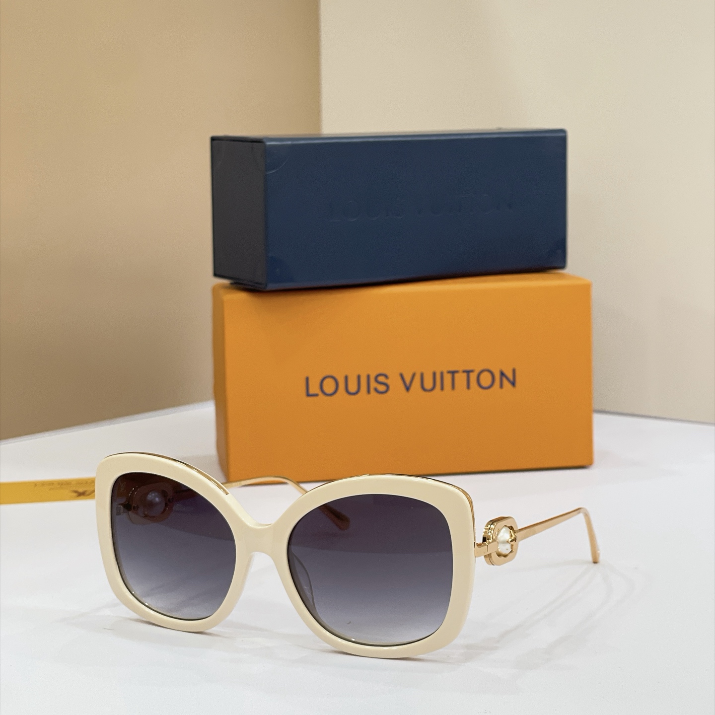 LOUIS VUITTO*✨✨✨MODEL：Z1932E✨✨✨ SIZE：58口18-145✨✨✨