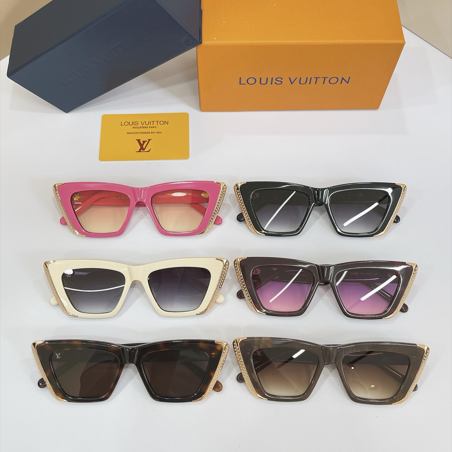 LOUIS VUITTO*✨✨✨MODEL：Z1655E✨✨✨ SIZE：53口17-148✨✨✨