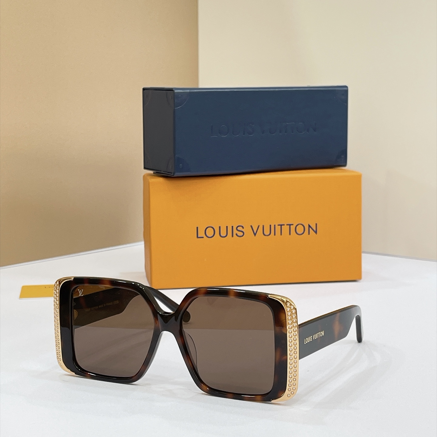 LOUIS VUITTO*✨✨✨MODEL：Z1998W✨✨✨ SIZE：56口15-148✨✨✨
