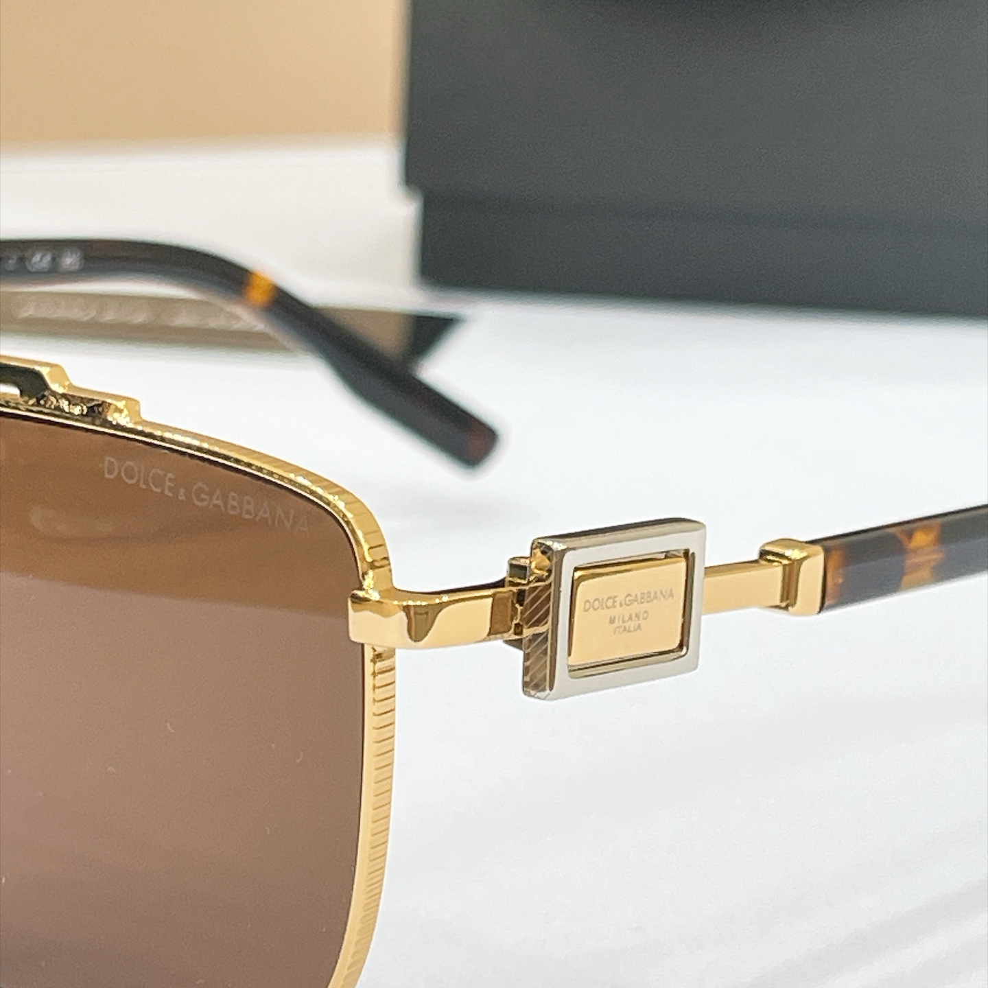 DOLCE & GABBAN*🌟🌟🌟MODEL：DG1368🌟🌟🌟SIZE：58口14-145🌟🌟🌟