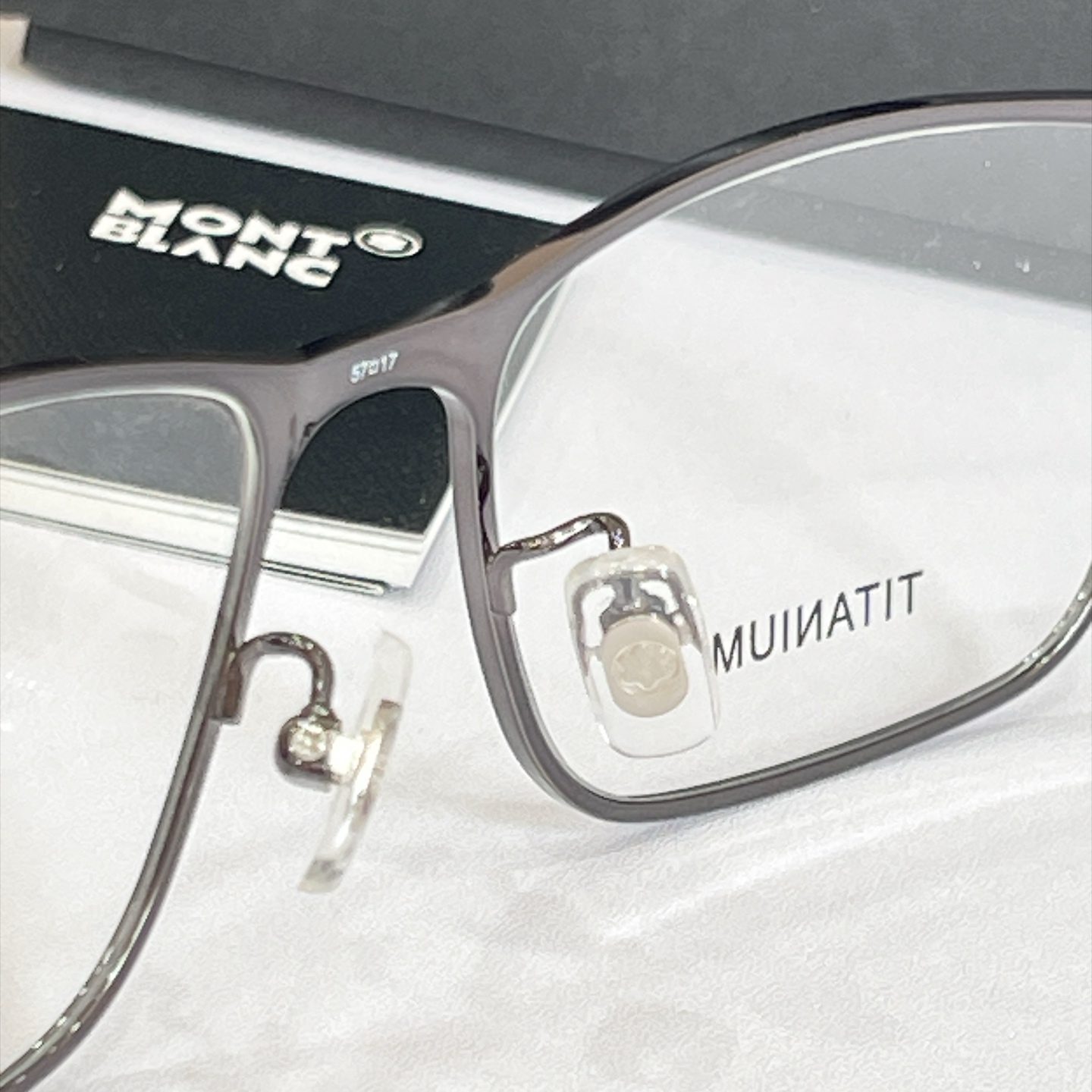 MONT BLAN*🍂🍂🍂MODEL:MB0464O🍂🍂🍂SIZE: 57口17-150🍂🍂🍂钛～～