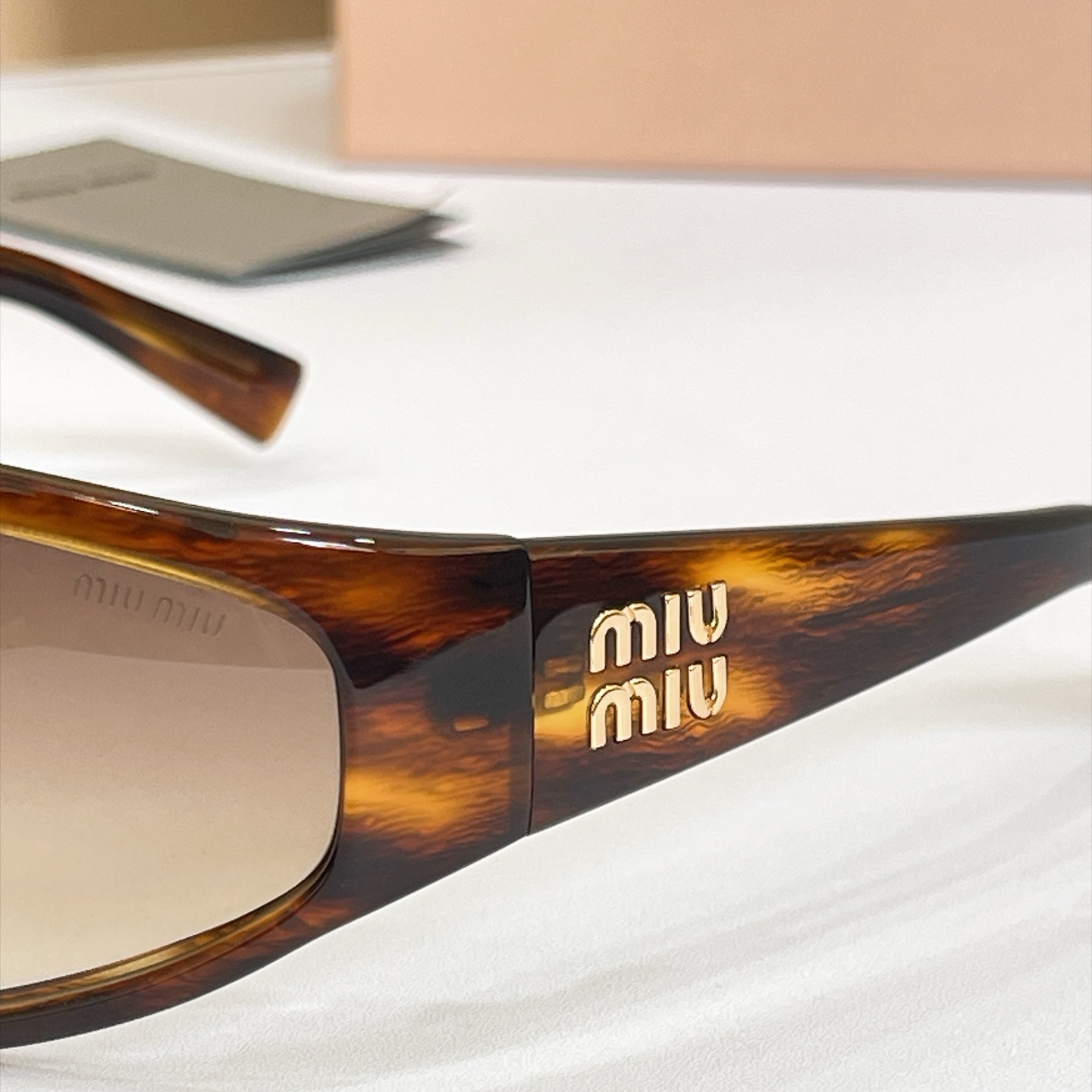 MIU M*🎀🎀🎀MODEL: MU C06SU🎀🎀🎀SIZE：61口10-105🎀🎀🎀