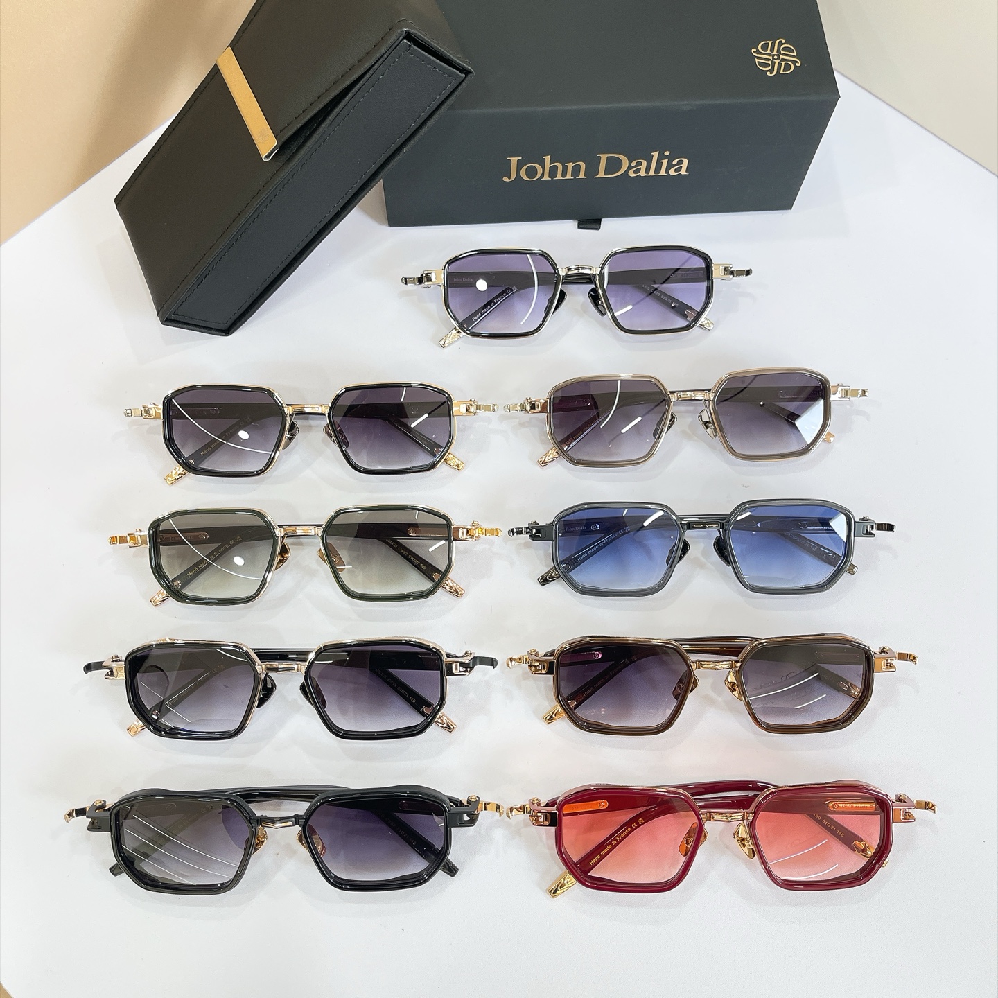 John Daila🌟🌟🌟MODEL:  MILES🌟🌟🌟SIZE: 51口21-145🌟🌟🌟配送盒子～～