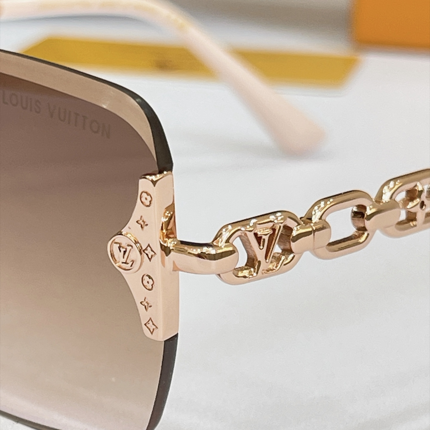 LOUIS VUITTO*✨✨✨MODEL：Z2036U ✨✨✨ SIZE：58口18-140✨✨✨