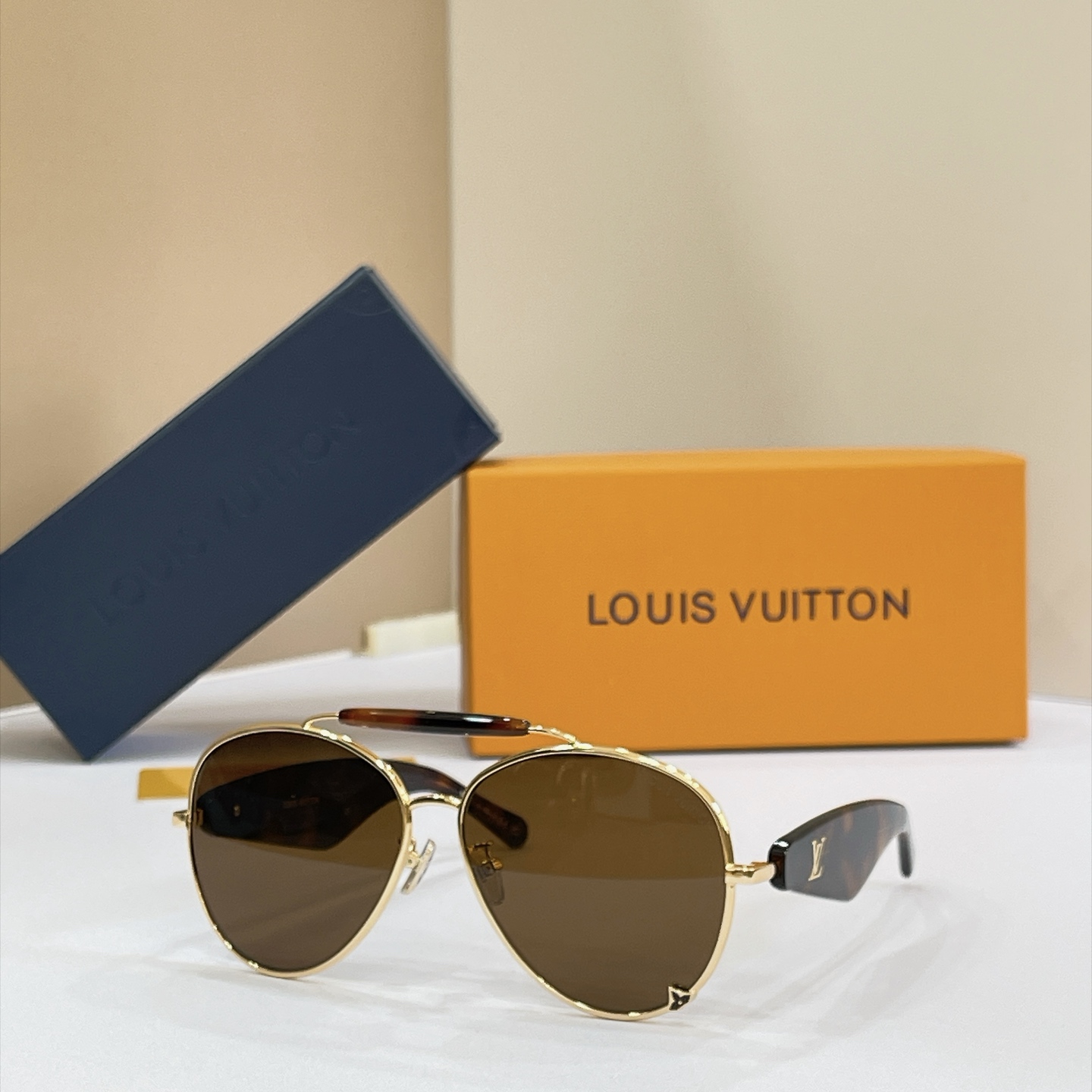 LOUIS VUITTO*✨✨✨MODEL：Z3462U ✨✨✨ SIZE：59口23-140✨✨✨