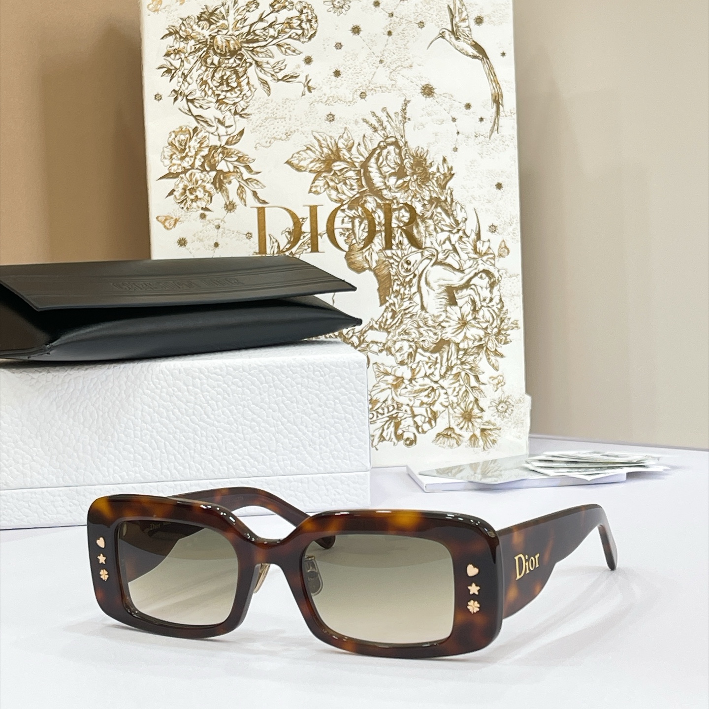 DIO*🌟🌟🌟Model：Dior luckycharms S1I 🌟🌟🌟SIZE：52口21-145🌟🌟