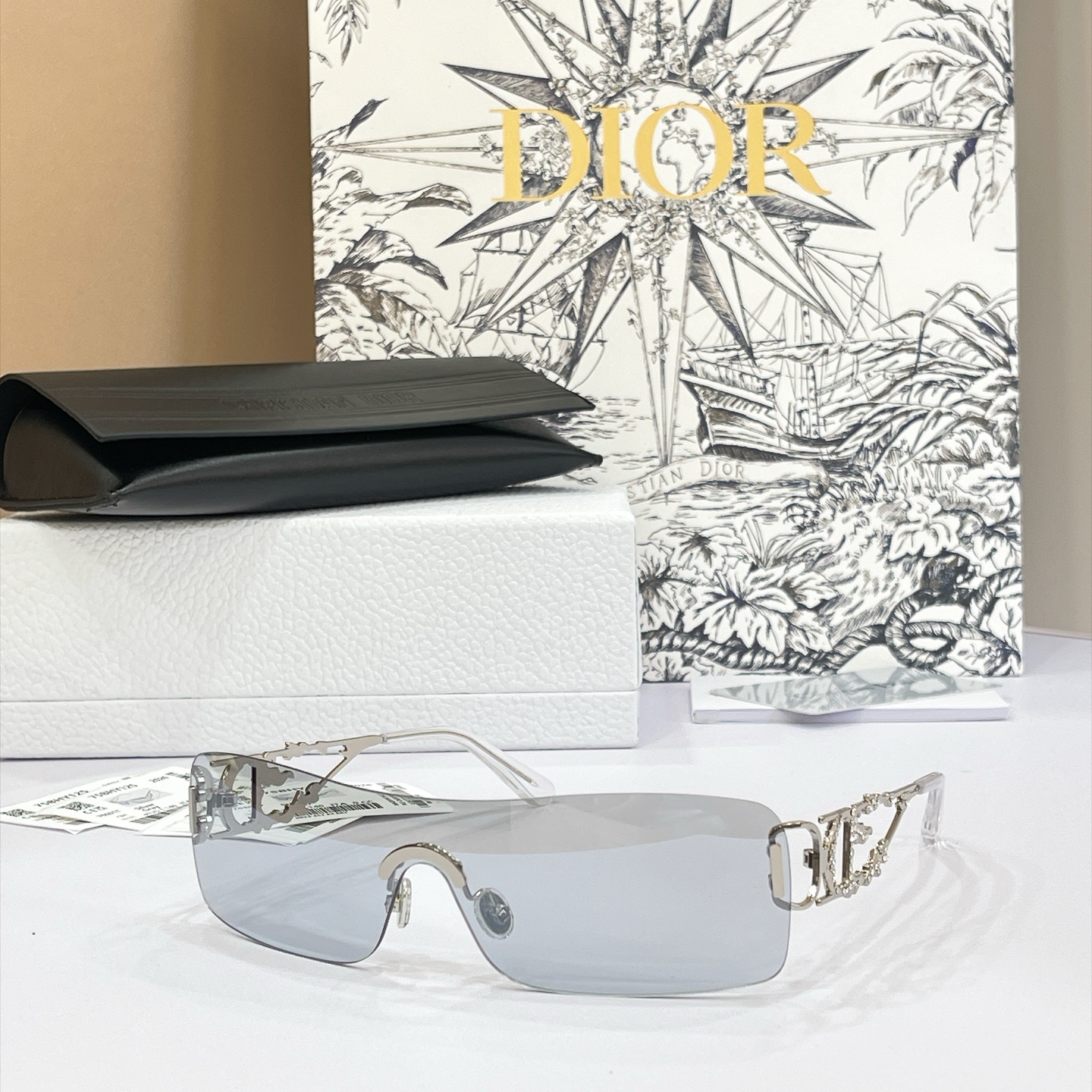 DIO*🌟🌟🌟Model：Dior Fire🌟🌟🌟SIZE：125🌟 🌟 🌟