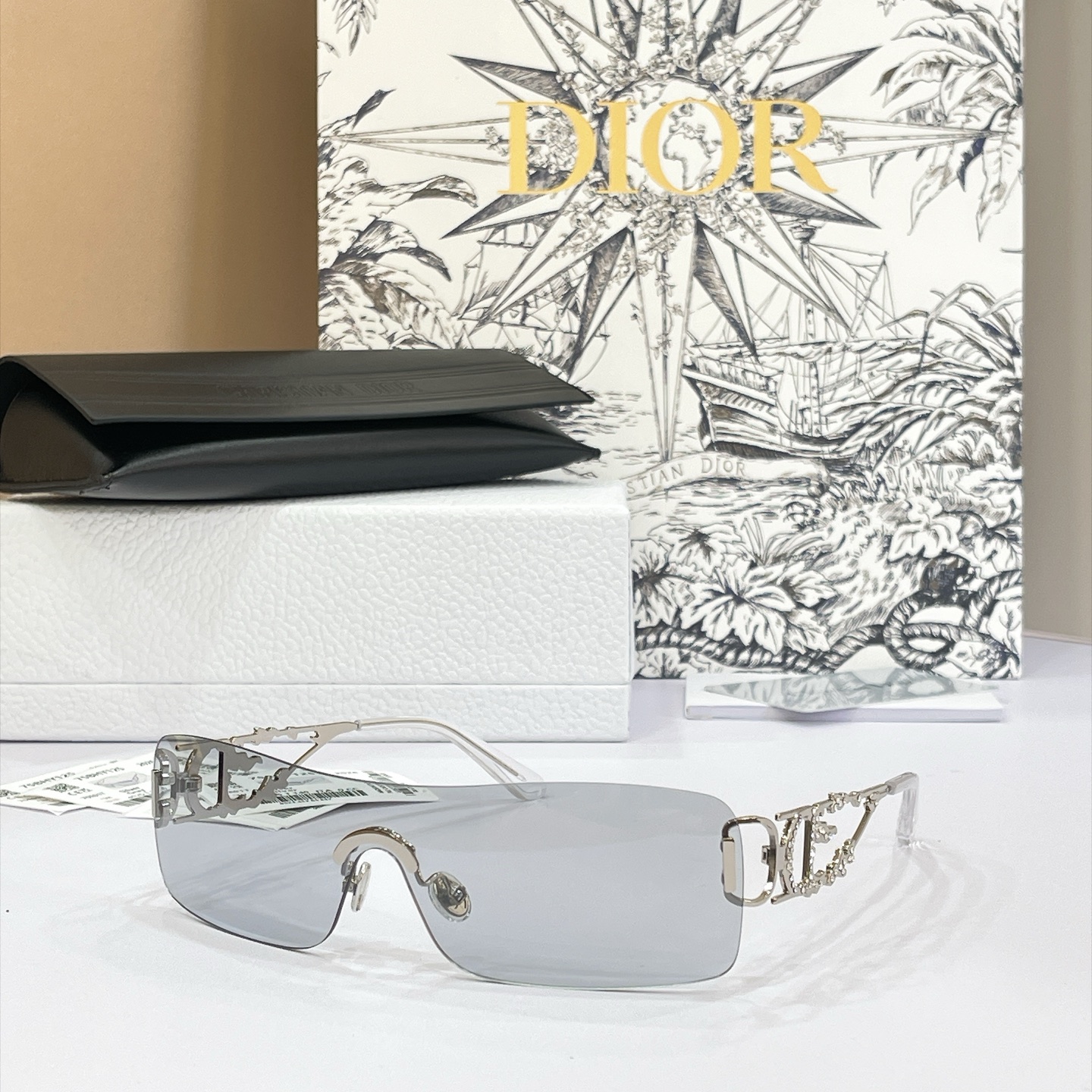 DIO*🌟🌟🌟Model：Dior Fire🌟🌟🌟SIZE：125🌟 🌟 🌟