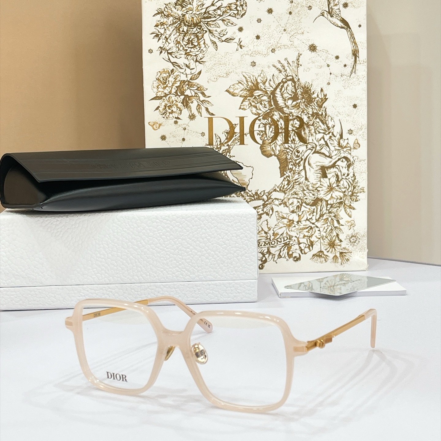 DIO*🌟🌟🌟Model：Dior Bow S1F🌟🌟🌟SIZE：53口16-145🌟🌟
