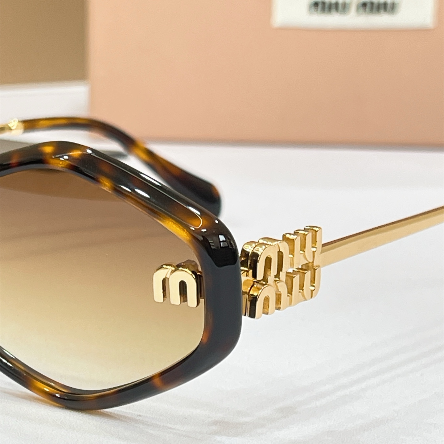 MIU M*🎀🎀🎀MODEL: MU 156AV 🎀🎀🎀SIZE：59口21-143🎀🎀🎀