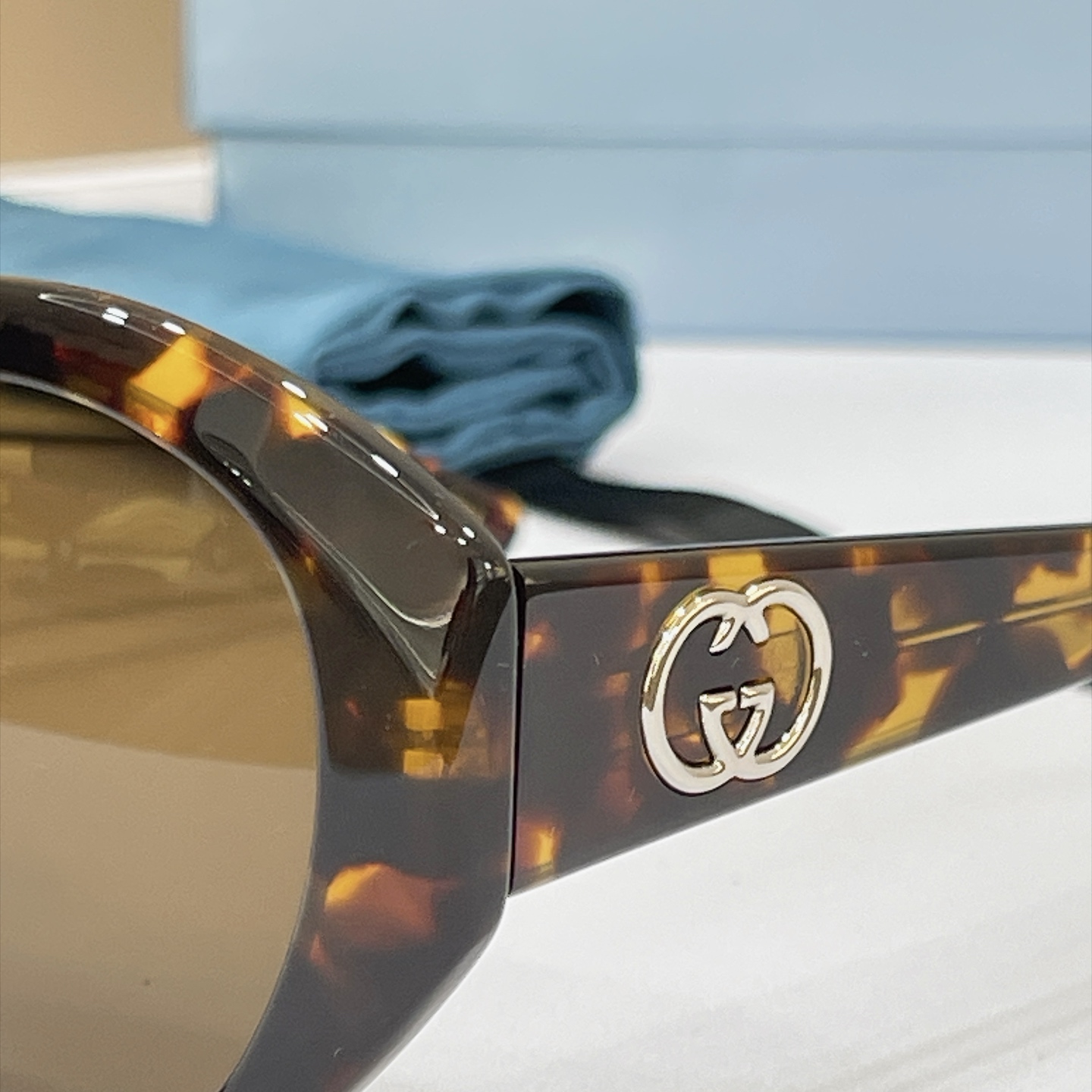 GUCC*🐝🐝🐝MODEL：GG2200S🐝🐝🐝SIZE:54口19-145🐝🐝🐝