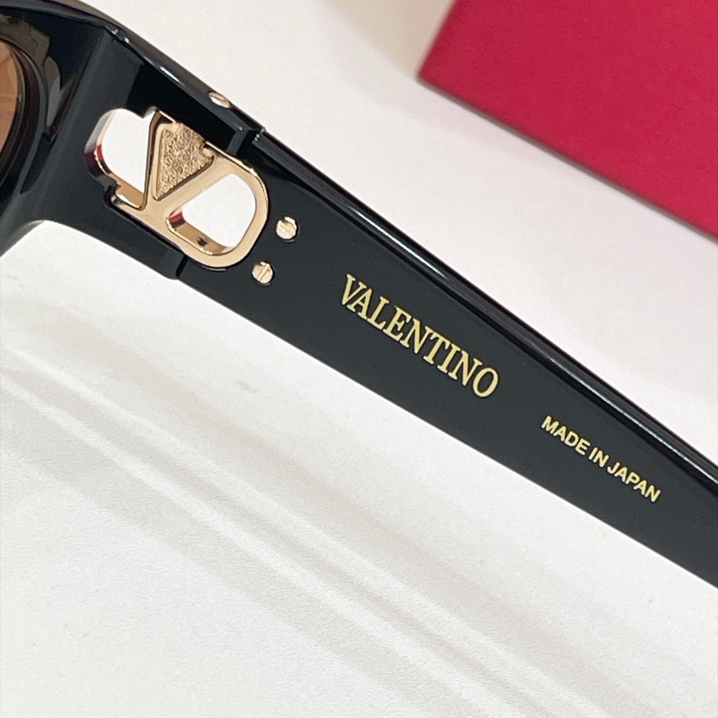 VALENTINO✨✨✨MODEL：VG0015S✨✨✨SIZE：53口21-140✨ ✨ 