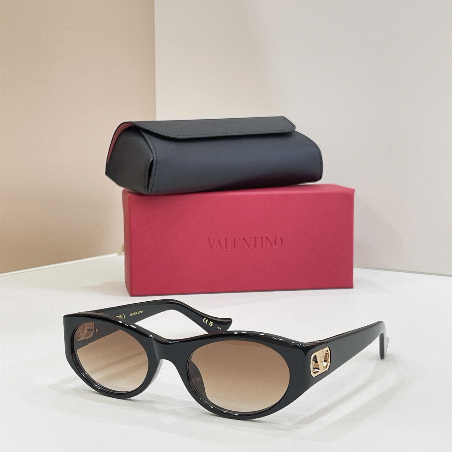 VALENTINO✨✨✨MODEL：VG0015S✨✨✨SIZE：53口21-140✨ ✨ 