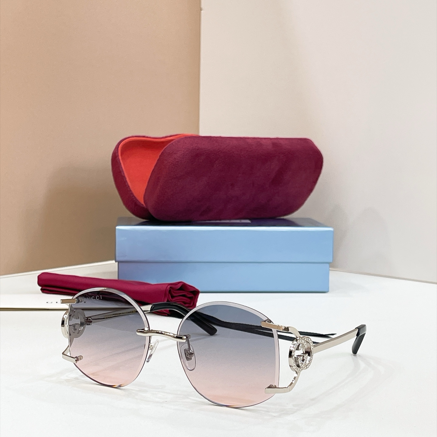 GUCC*🐝🐝🐝MODEL：GG2329S🐝🐝🐝SIZE:57口17-132🐝🐝🐝