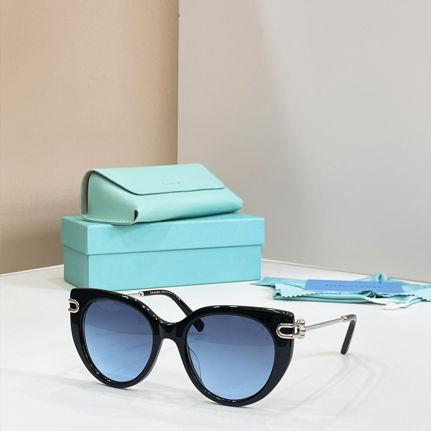 TIFFANY&Co.✨✨✨MODEL：TF4232✨✨✨ SIZE：52口19-140✨✨✨