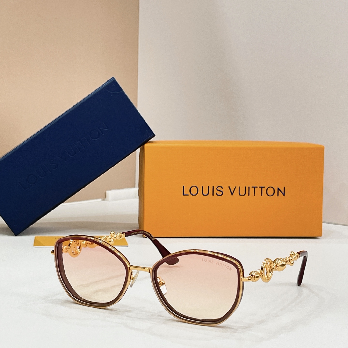 LOUIS VUITTO*✨✨✨MODEL：Z7533U✨✨✨ SIZE：60口16-148✨✨✨🆕 