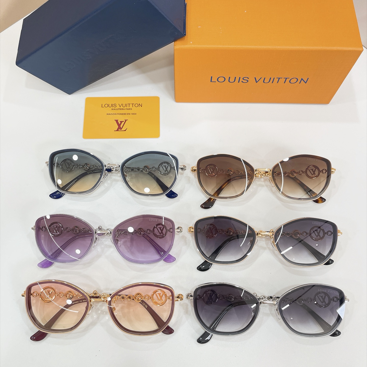 LOUIS VUITTO*✨✨✨MODEL：Z7533U✨✨✨ SIZE：60口16-148✨✨✨🆕 