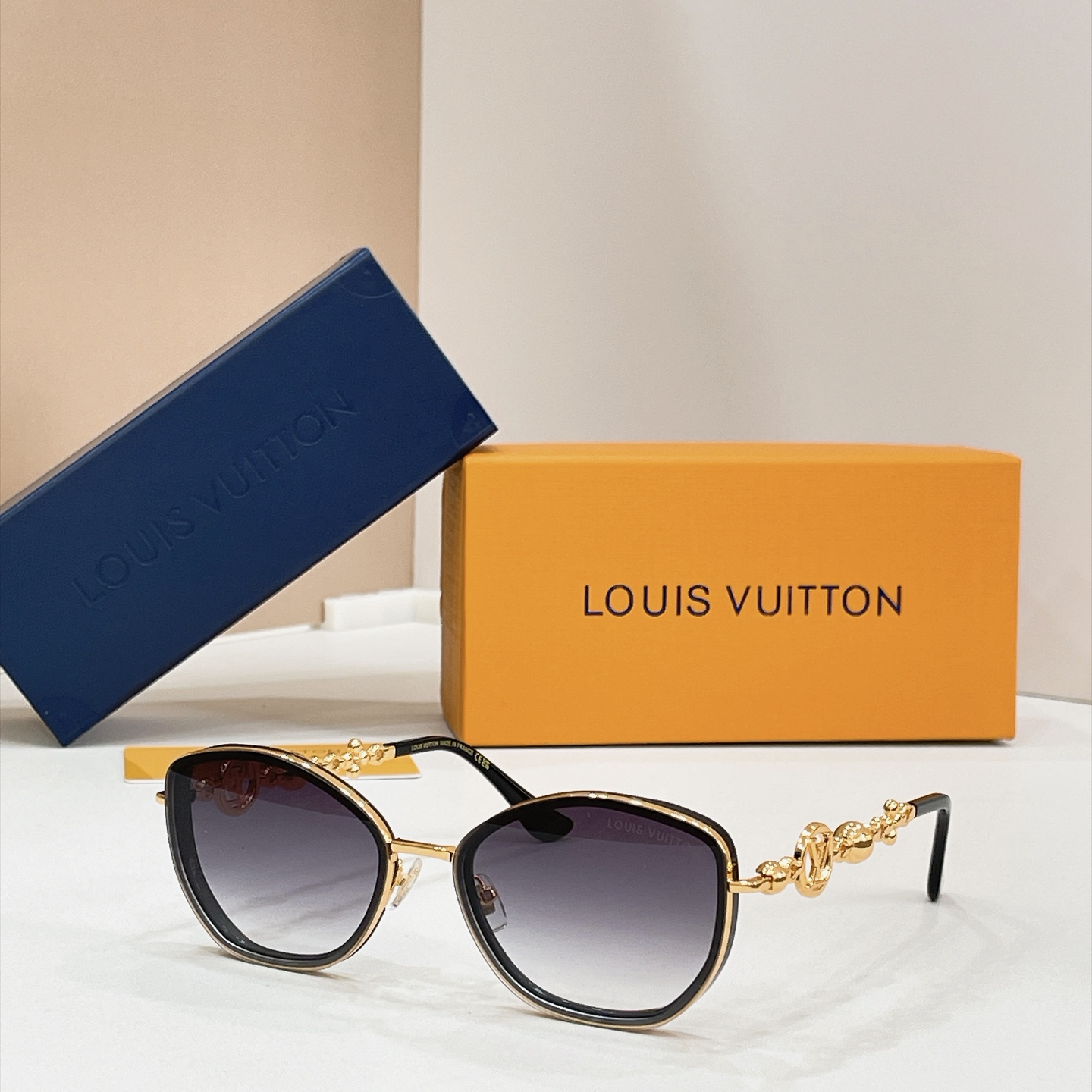 LOUIS VUITTO*✨✨✨MODEL：Z7533U✨✨✨ SIZE：60口16-148✨✨✨🆕 